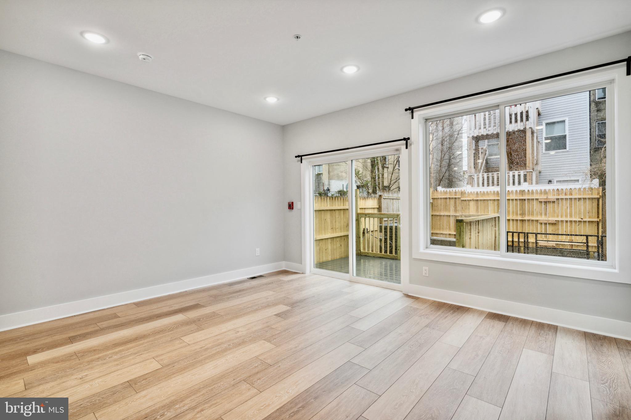 OLDE KENSINGTON - Residential Income