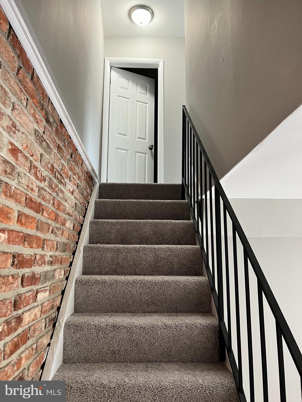 EDGEWATER VILLAGE - Residential