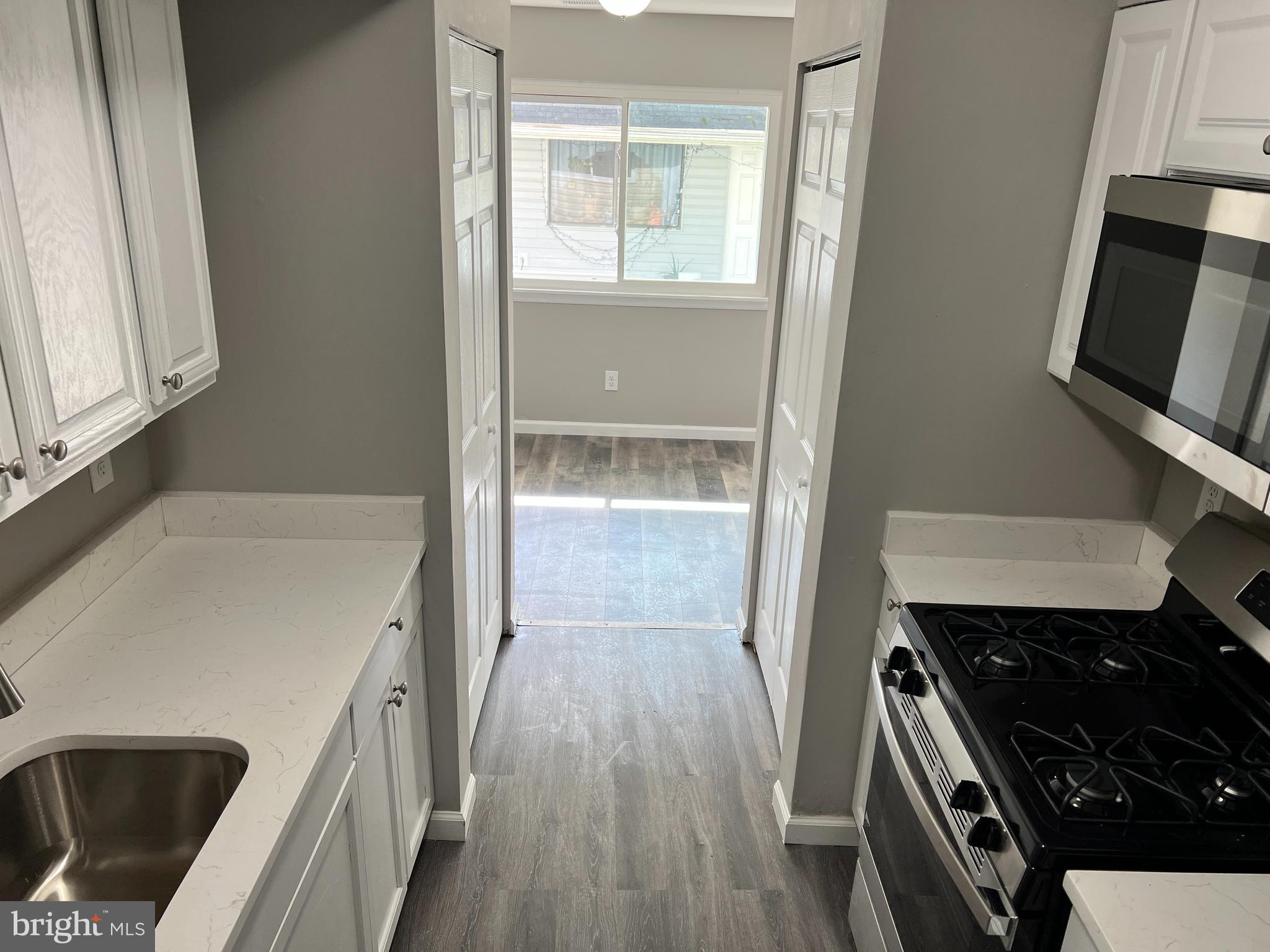 1719 FOUNTAIN ROCK WAY B 1719-B