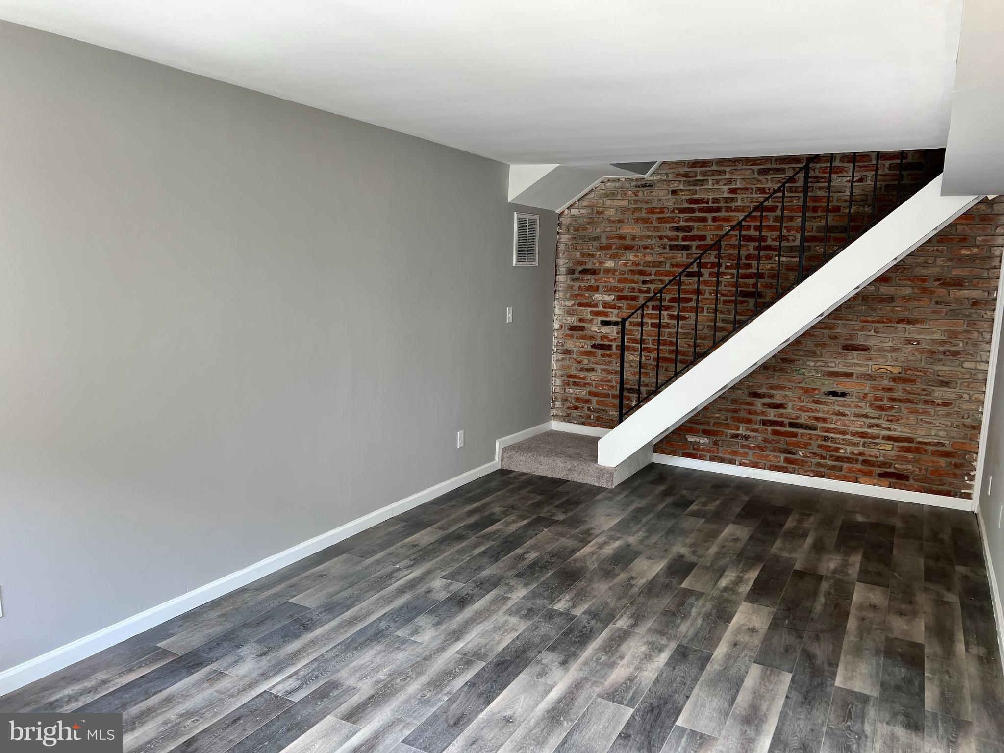 1719 FOUNTAIN ROCK WAY B 1719-B