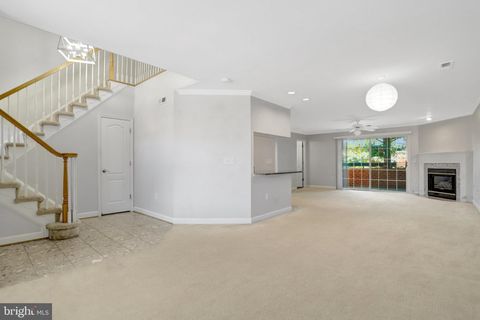 6924 FAIRFAX DRIVE 322 ARLINGTON VA 22213