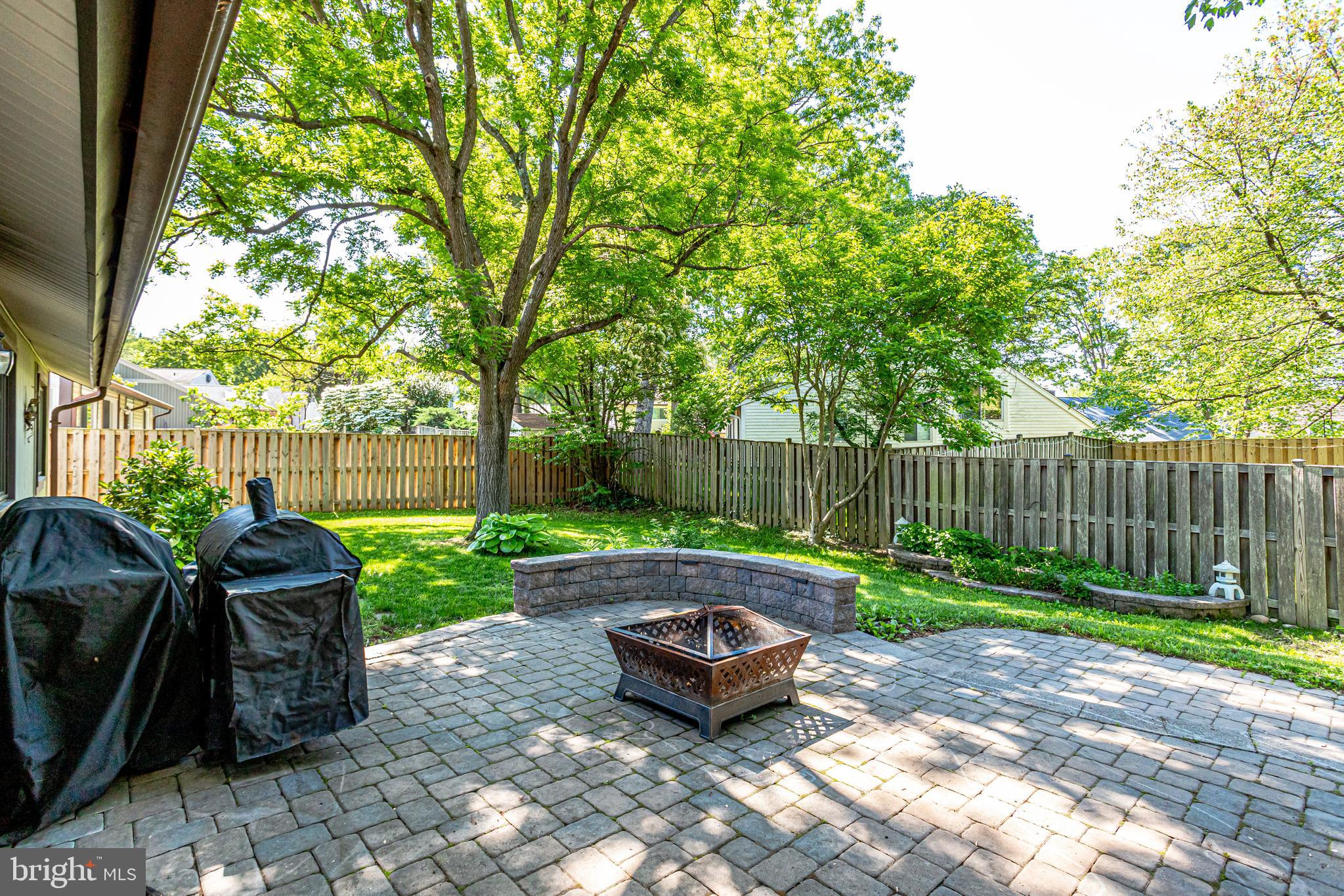 STONEYBROOKE - Residential