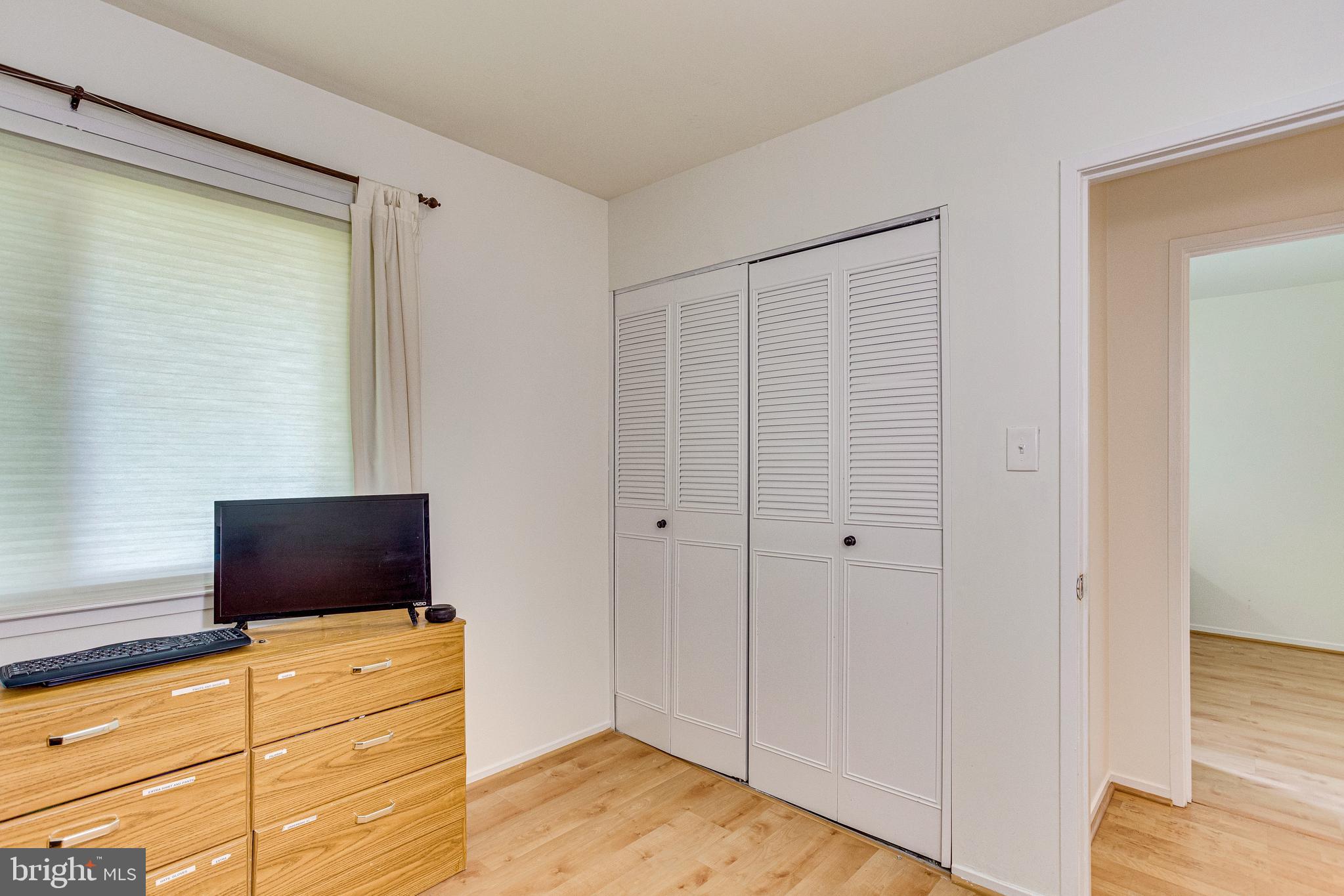 STONEYBROOKE - Residential