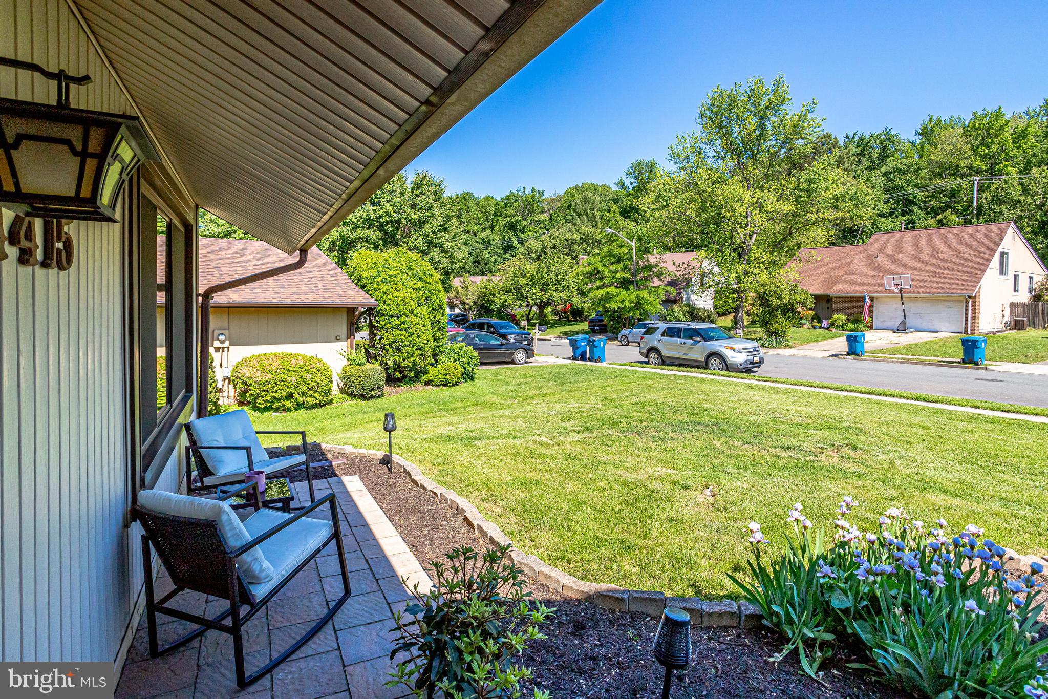 STONEYBROOKE - Residential