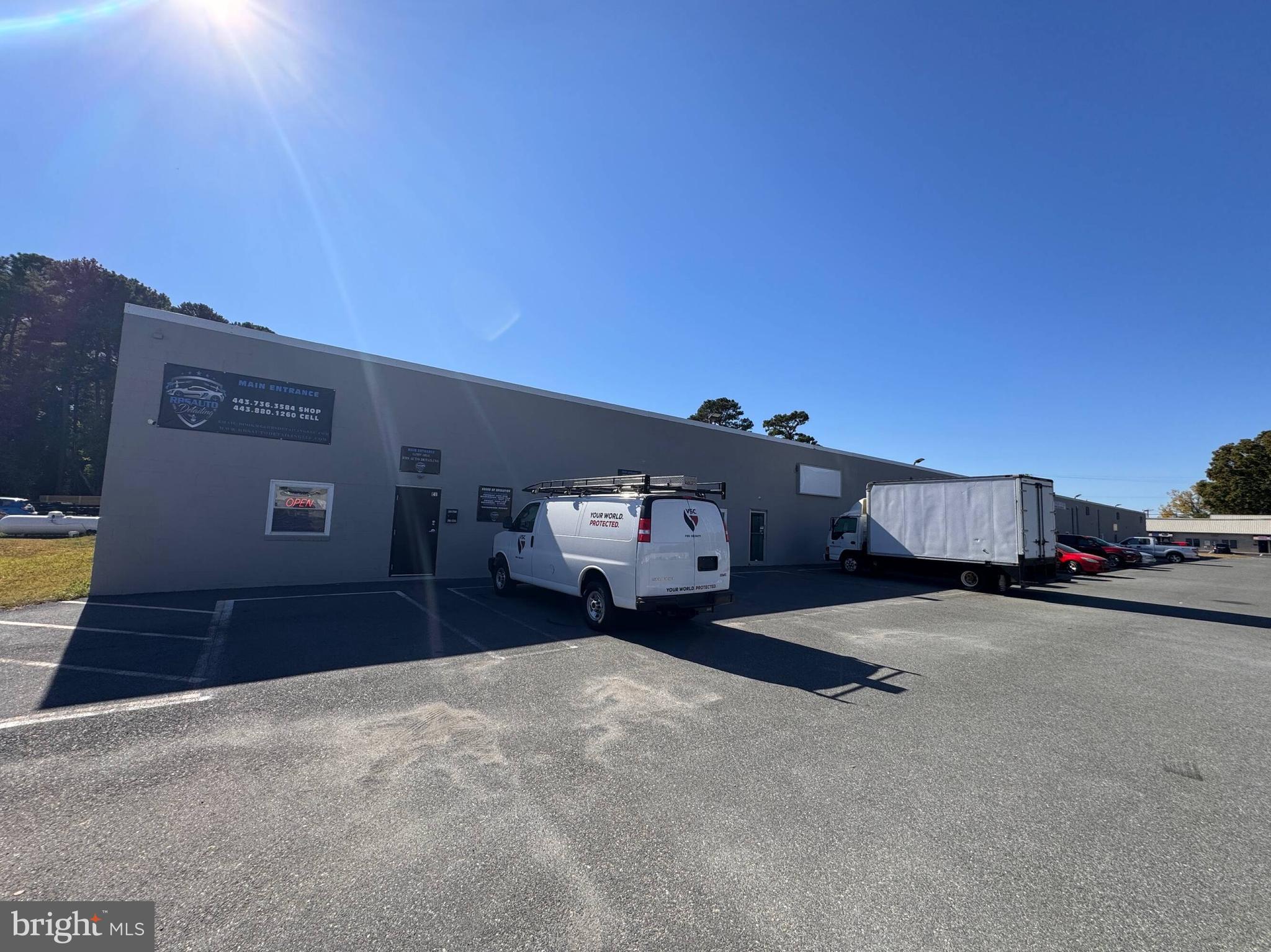 - Commercial Lease