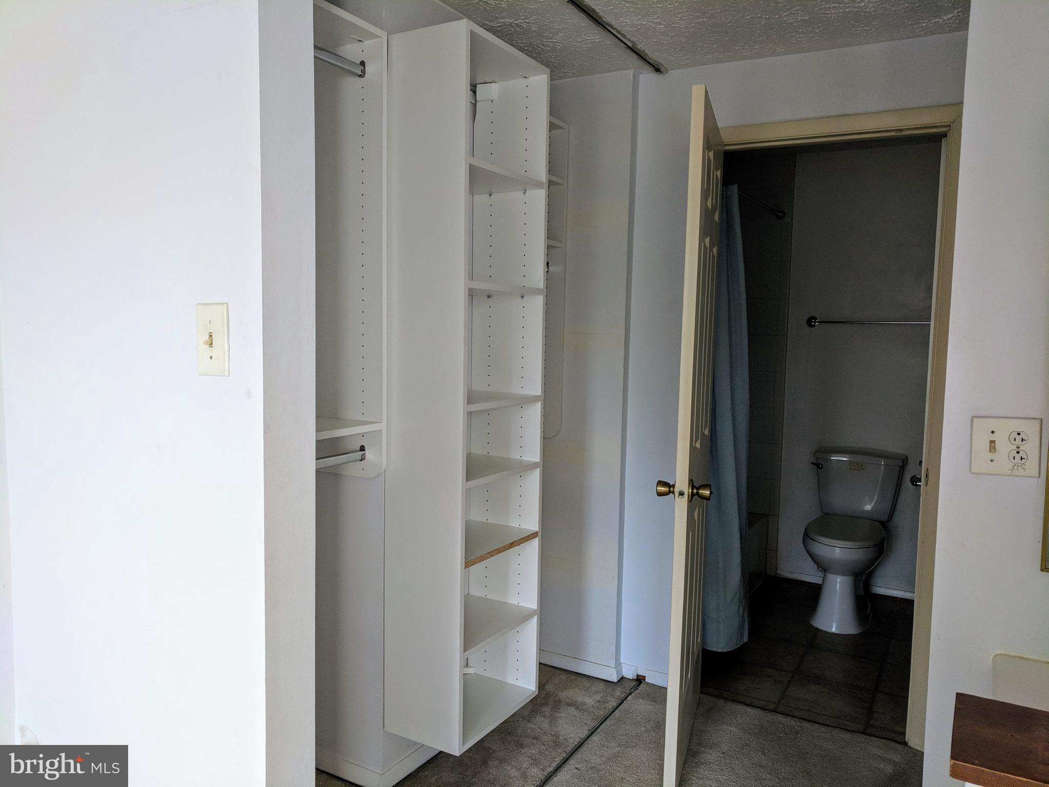 NEWINGTON FOREST - Residential