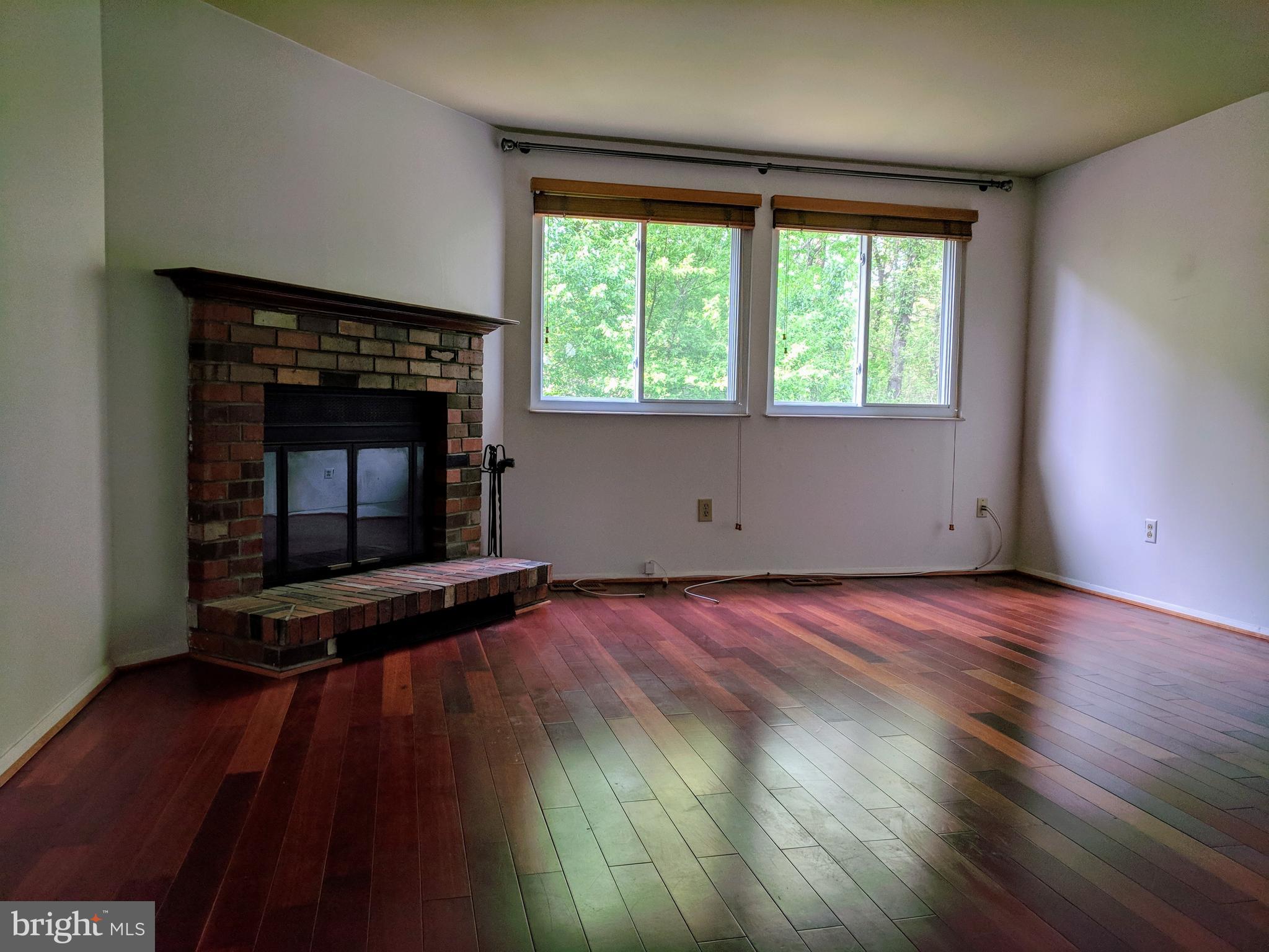 NEWINGTON FOREST - Residential