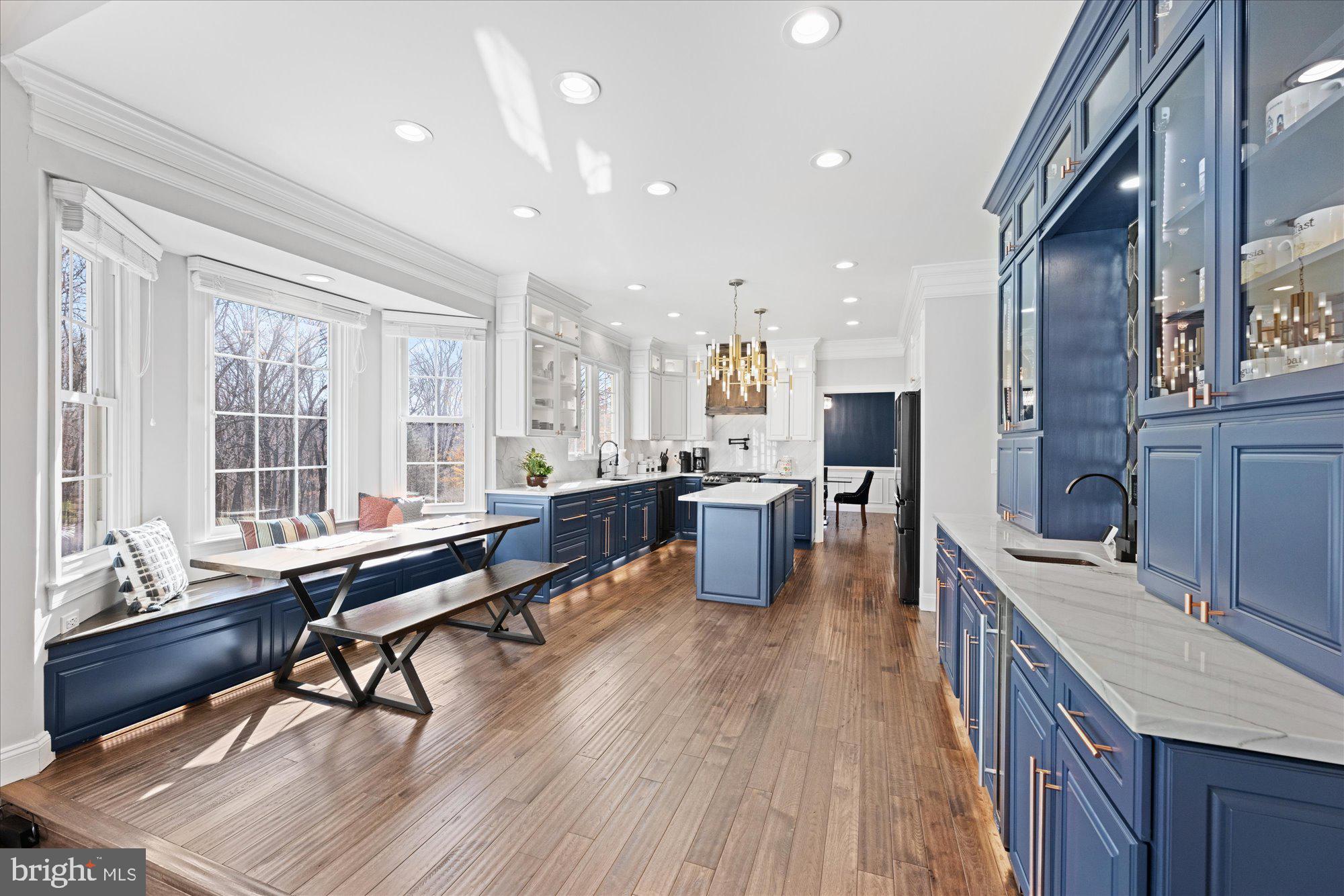 OVERLOOK HILLS - Residential