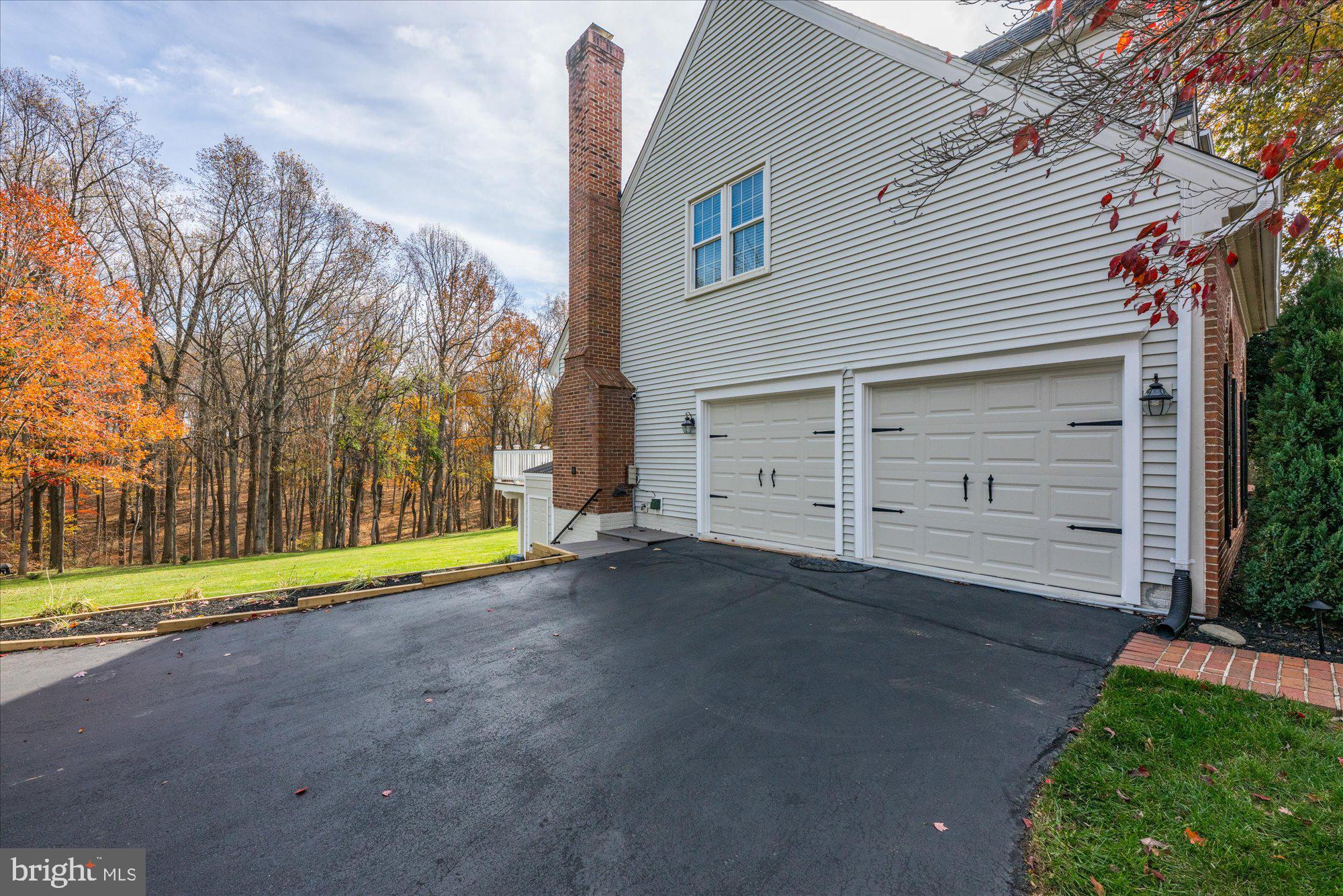 OVERLOOK HILLS - Residential