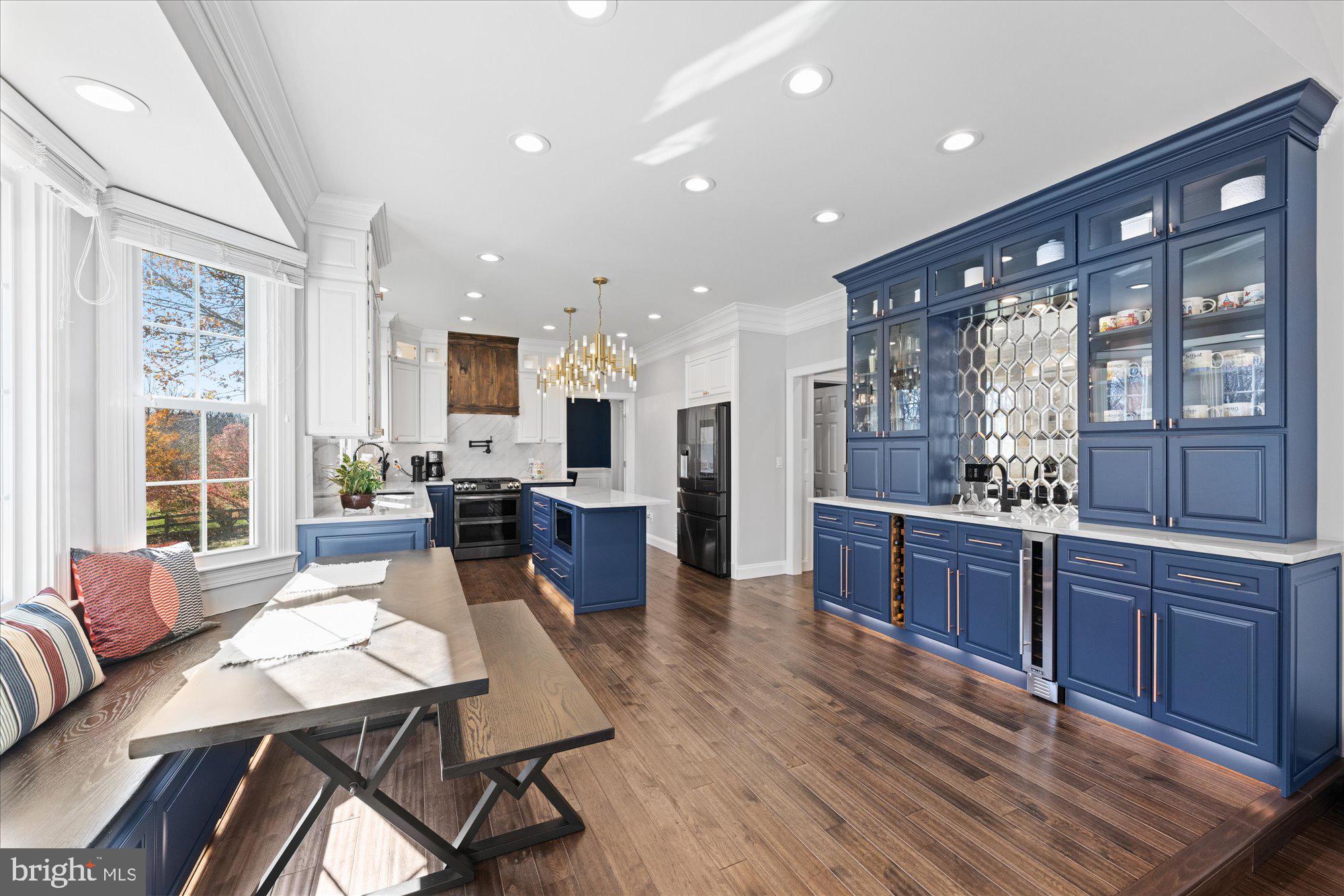 OVERLOOK HILLS - Residential