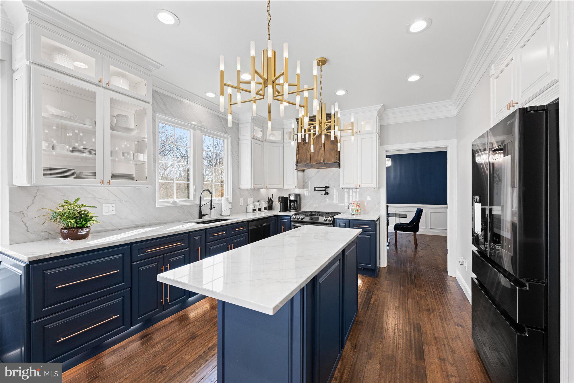 OVERLOOK HILLS - Residential