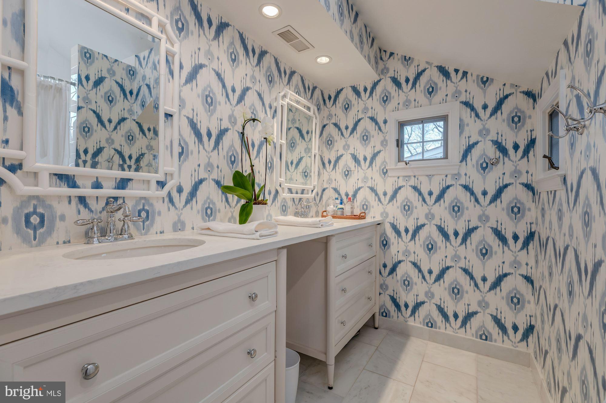 WESTMORELAND HILLS - Residential