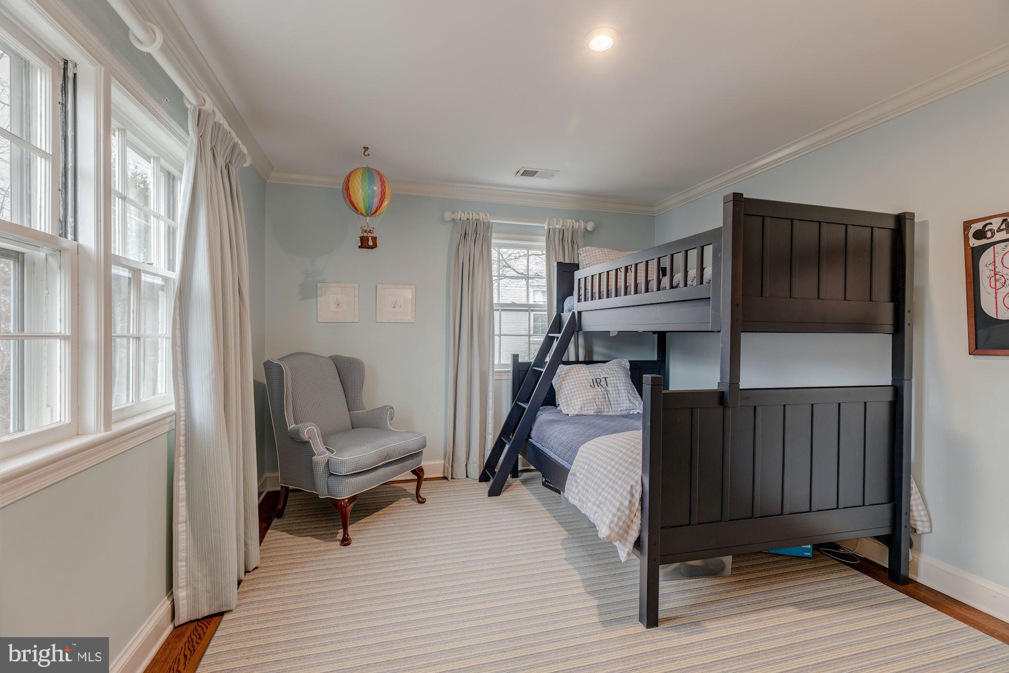 WESTMORELAND HILLS - Residential