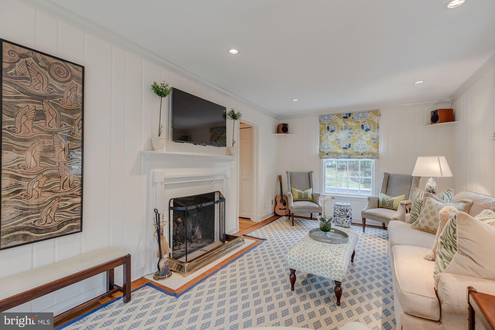 WESTMORELAND HILLS - Residential