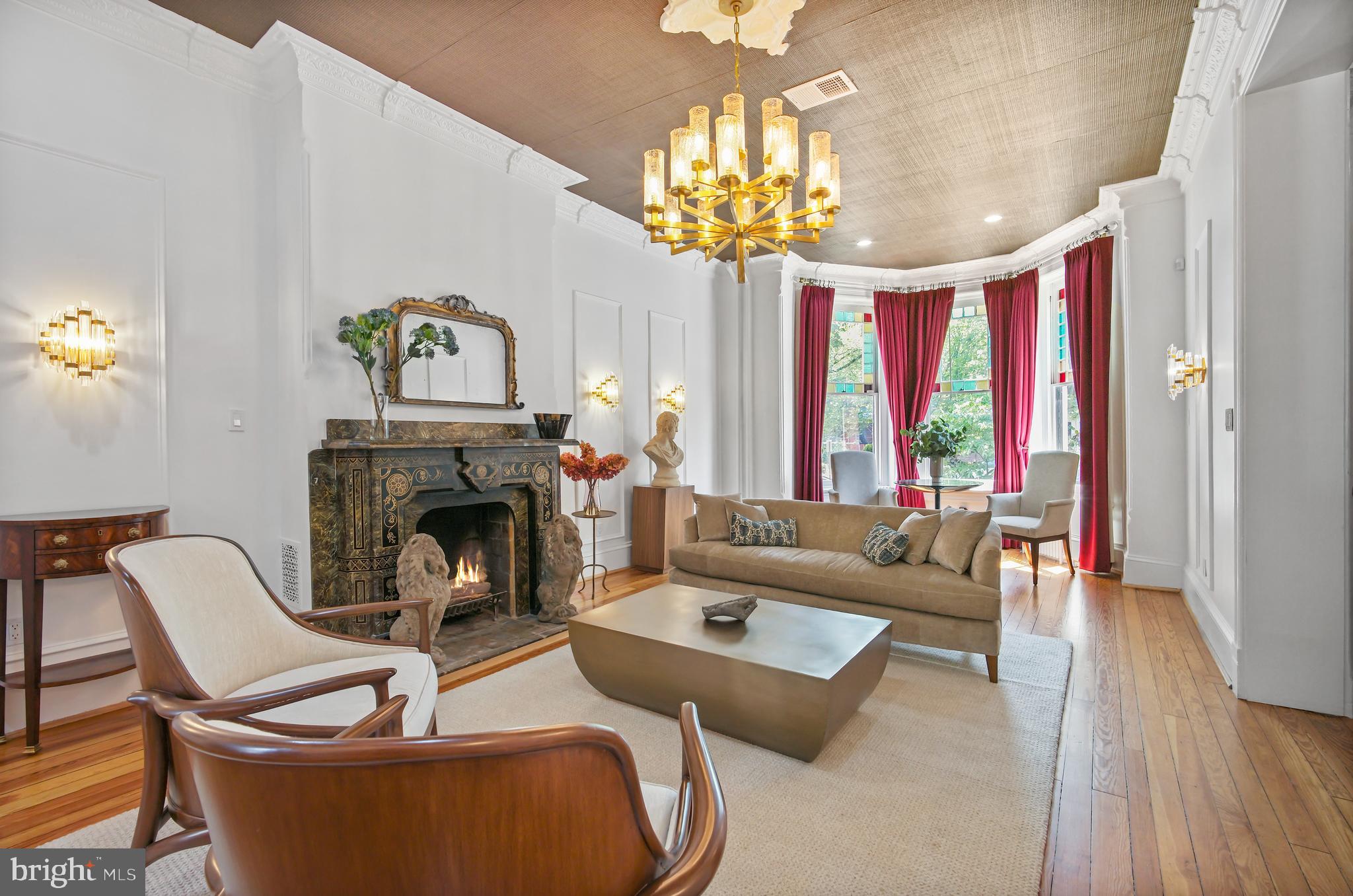 CAPITOL HILL - Residential