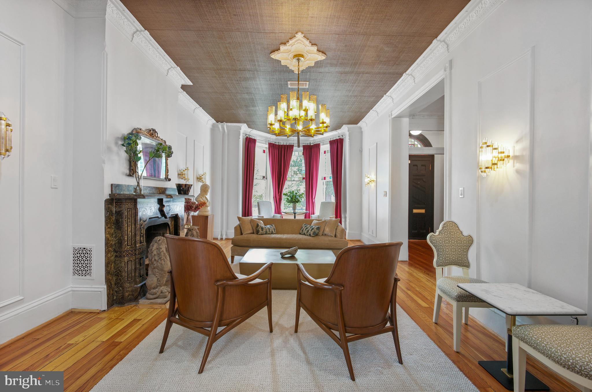CAPITOL HILL - Residential