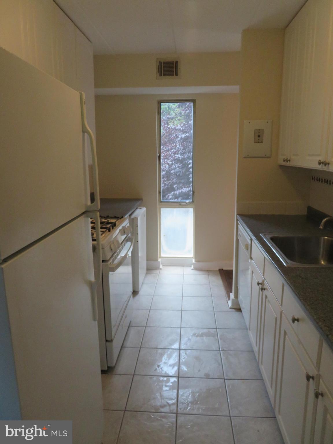 WESTCHESTER WEST - Residential