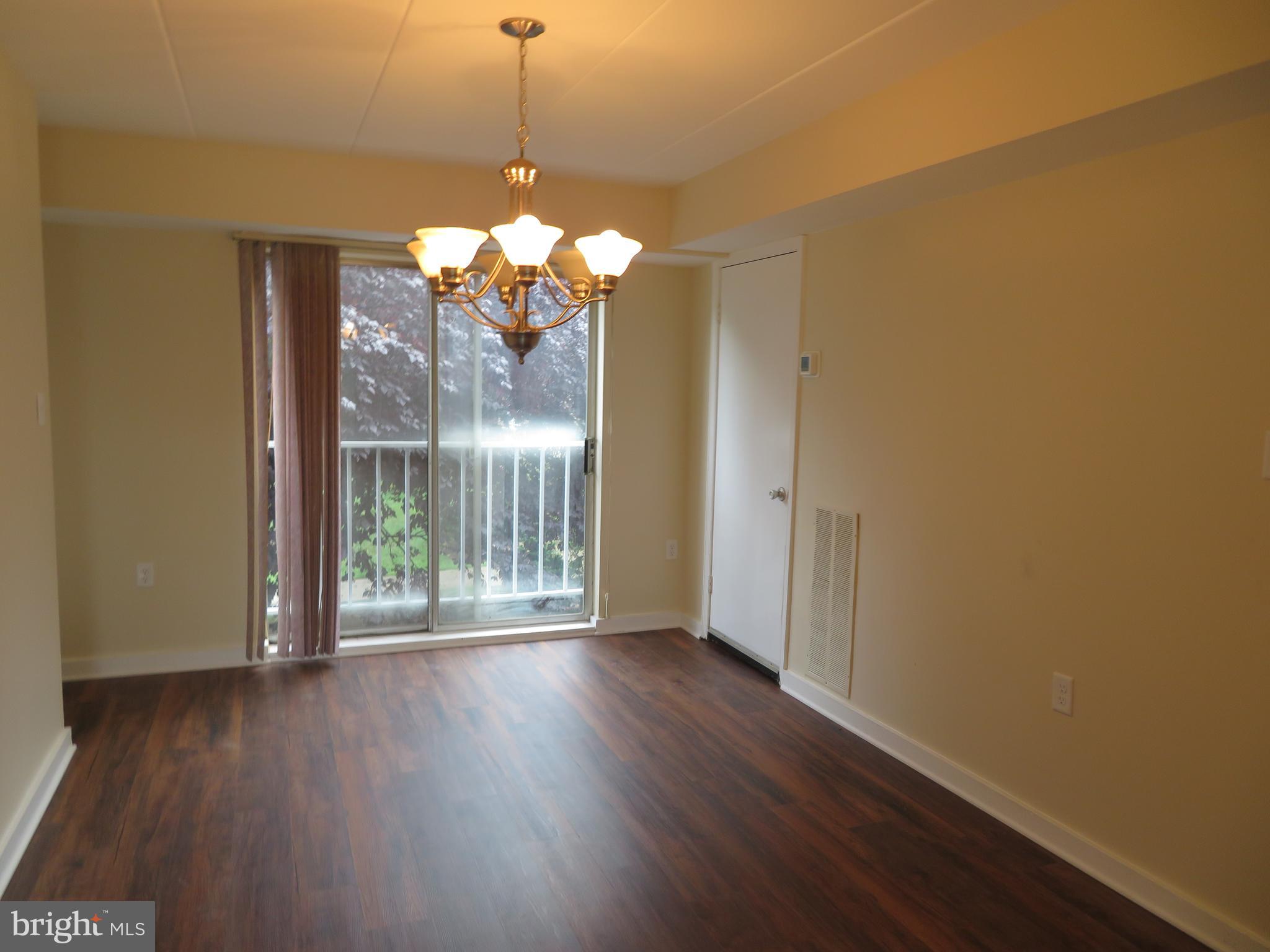 WESTCHESTER WEST - Residential