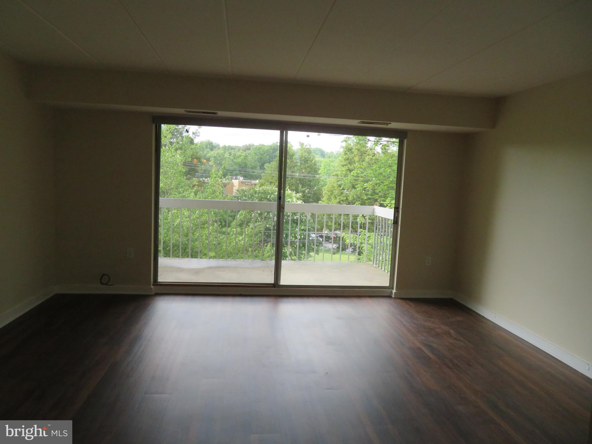 WESTCHESTER WEST - Residential