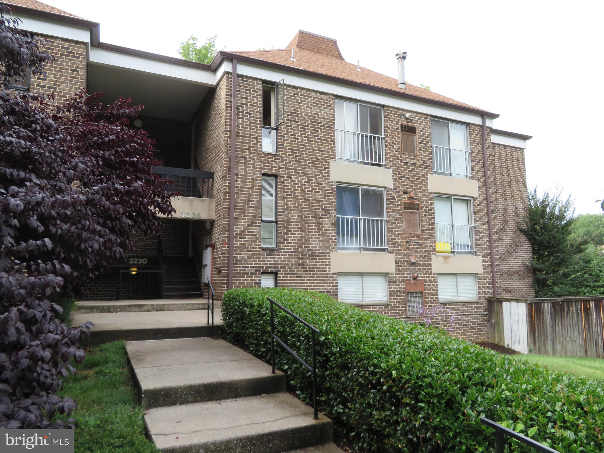 WESTCHESTER WEST - Residential