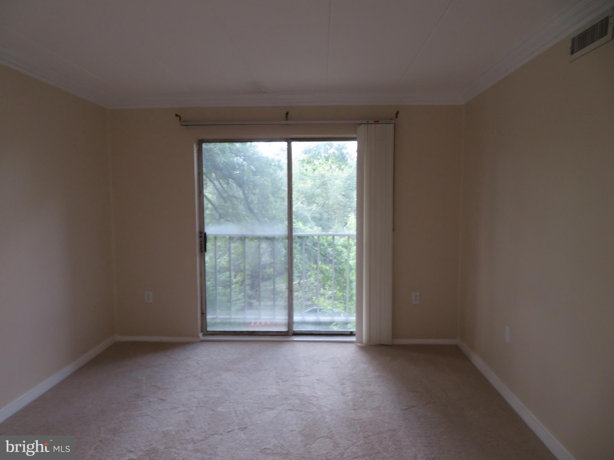 WESTCHESTER WEST - Residential