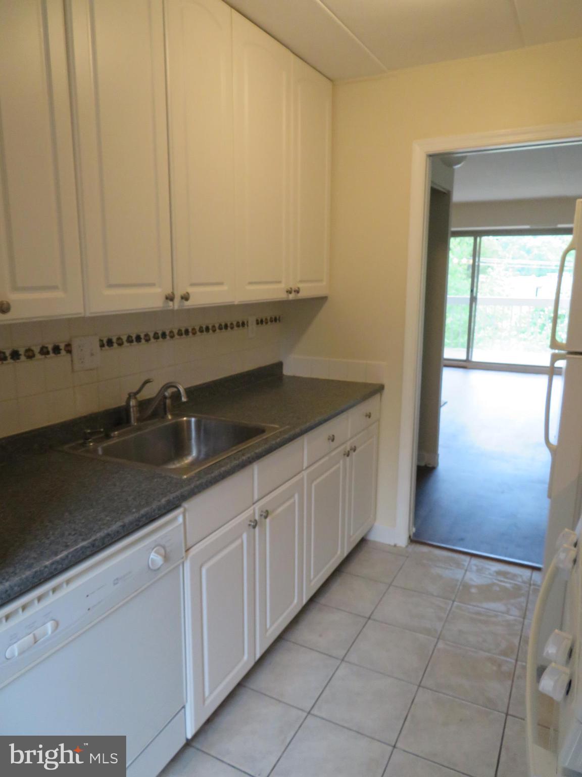 WESTCHESTER WEST - Residential