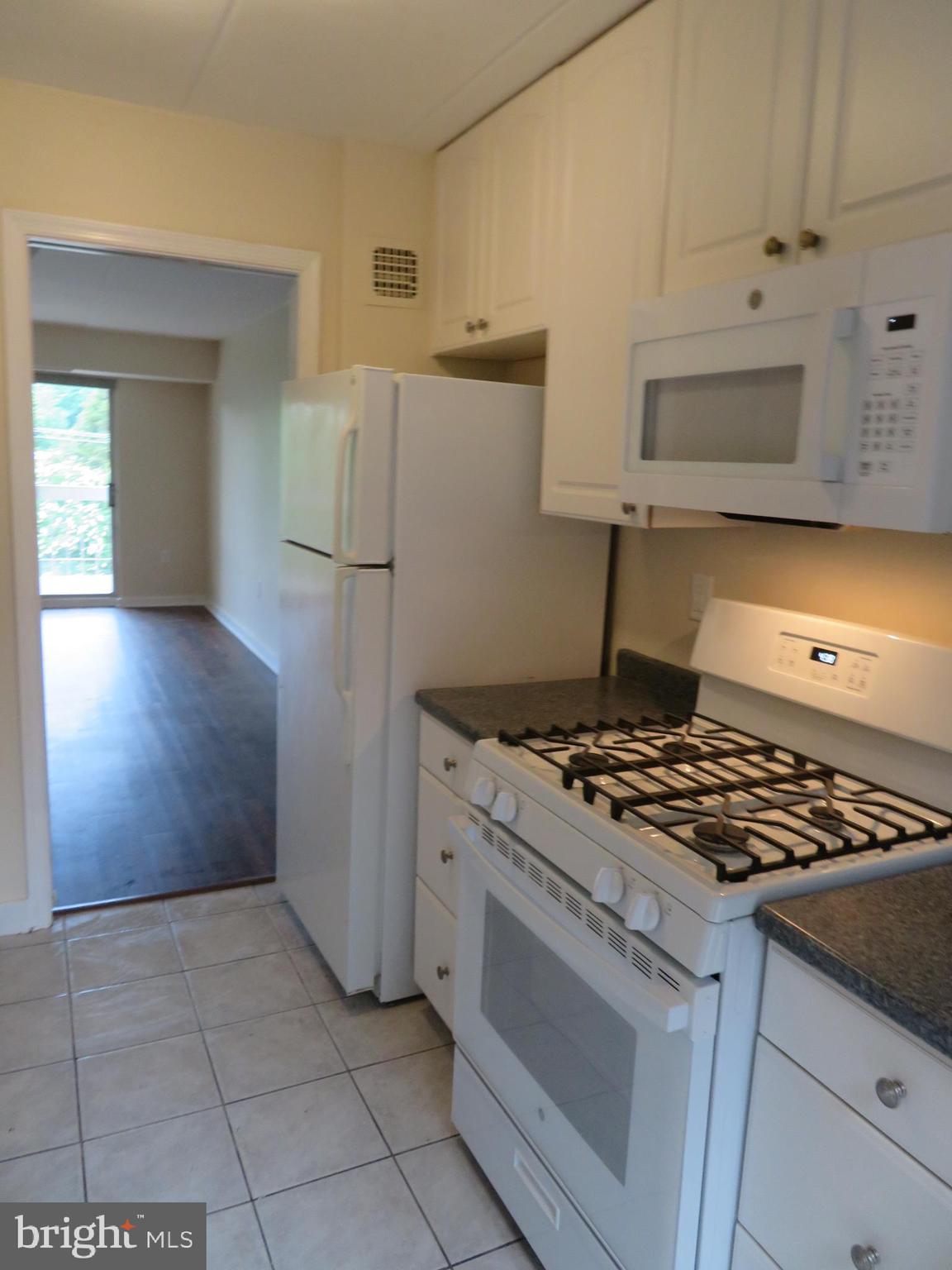 WESTCHESTER WEST - Residential