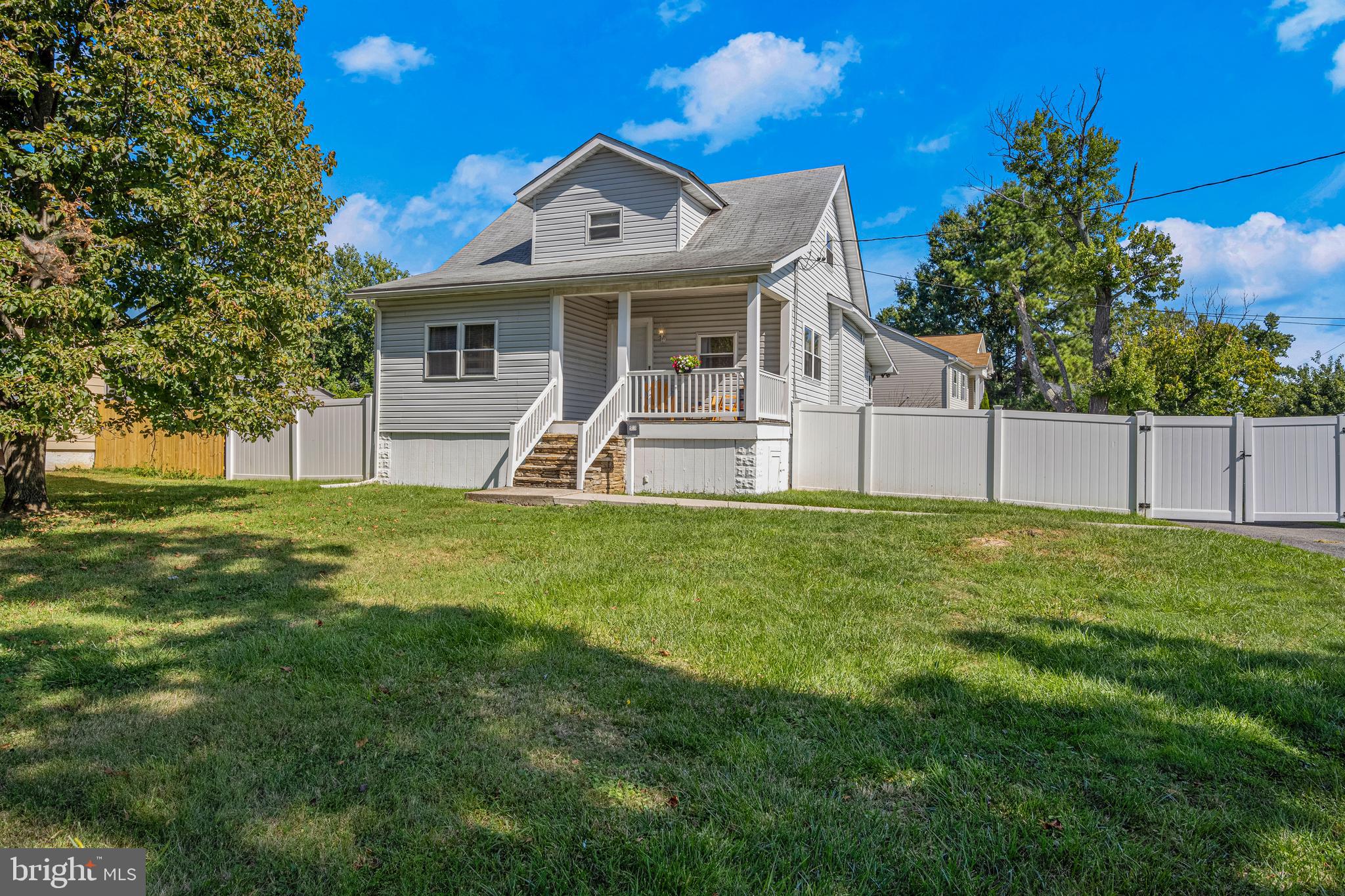 RANDALLSTOWN - Residential