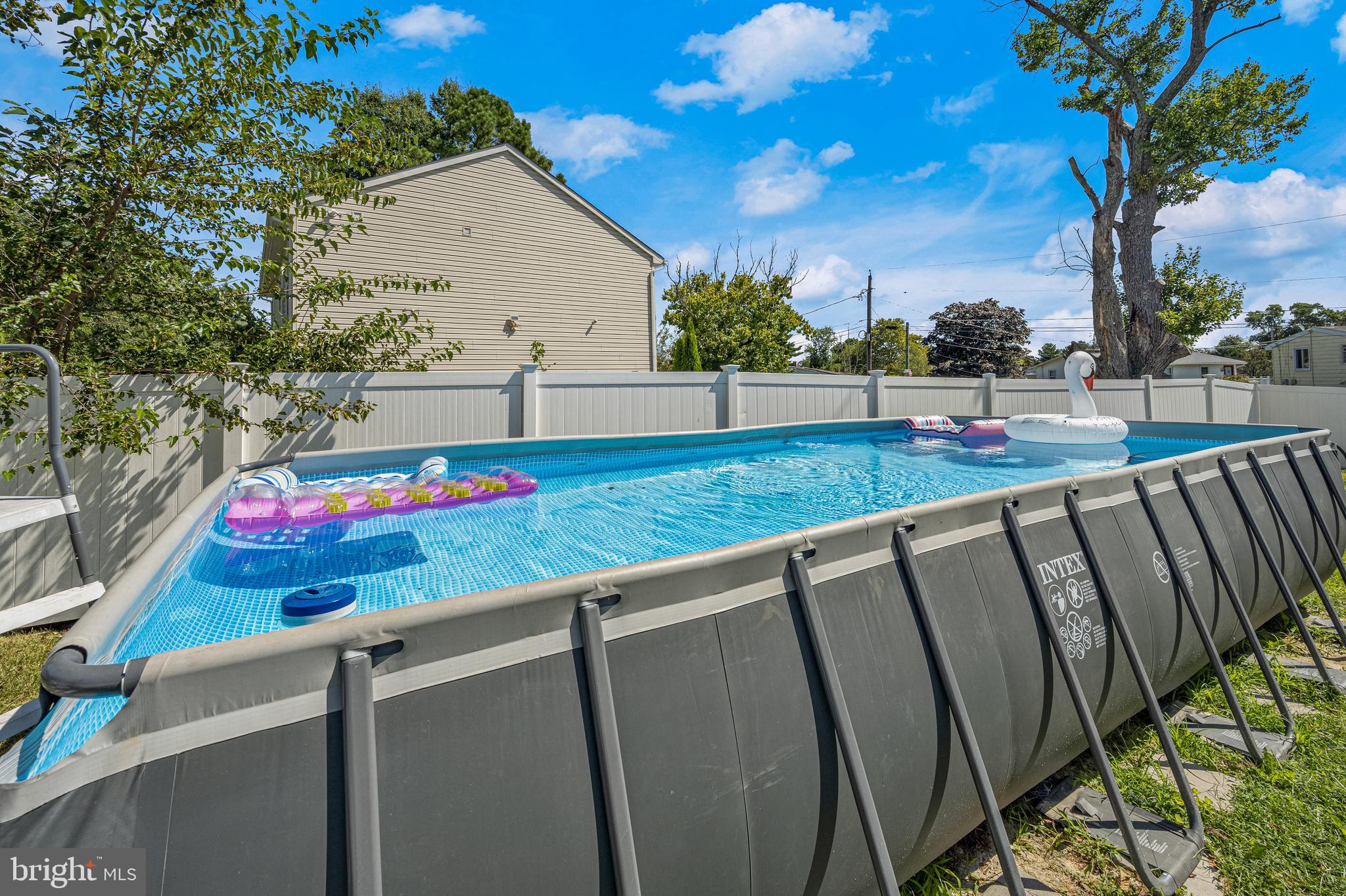 RANDALLSTOWN - Residential