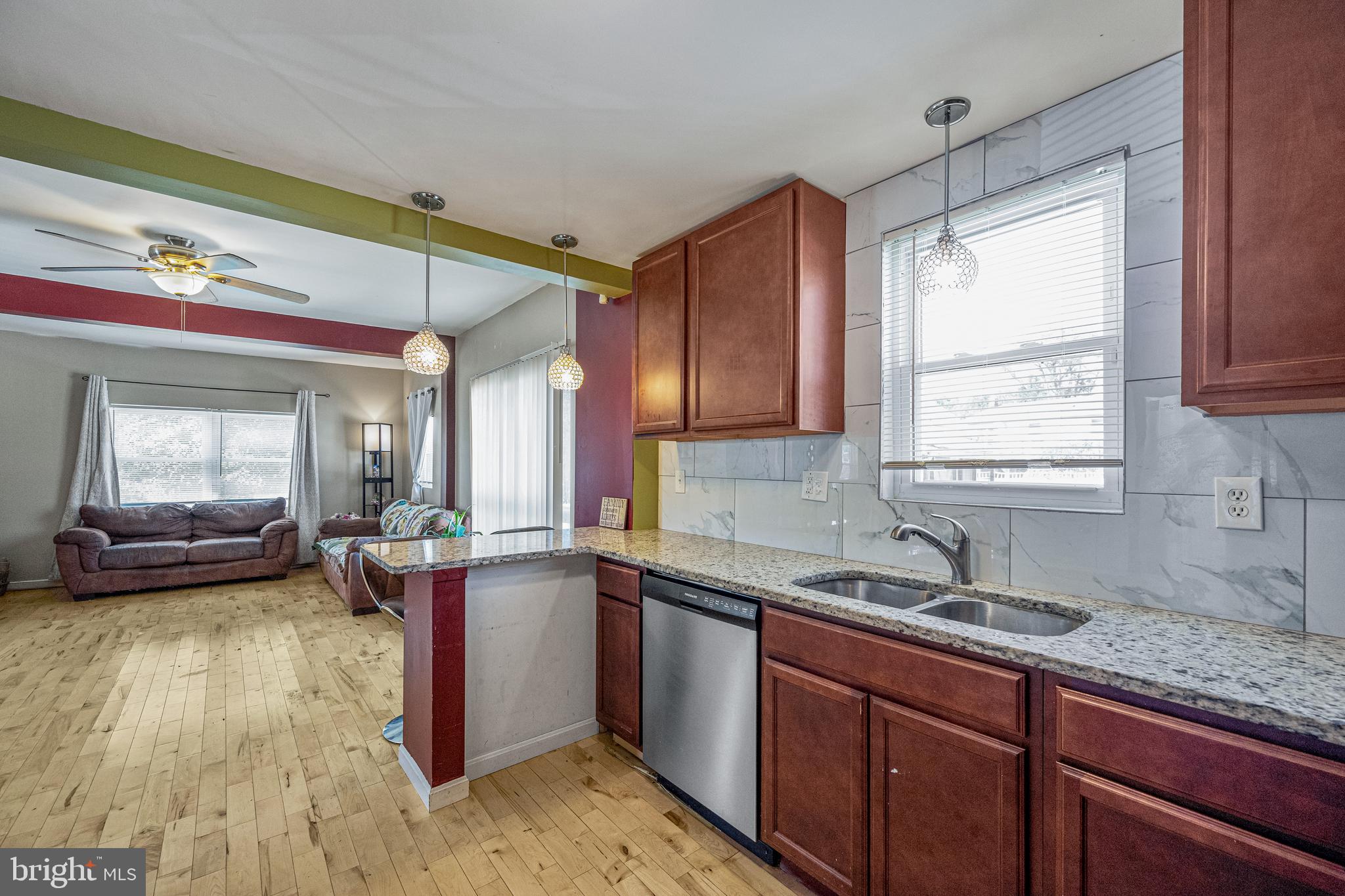 RANDALLSTOWN - Residential