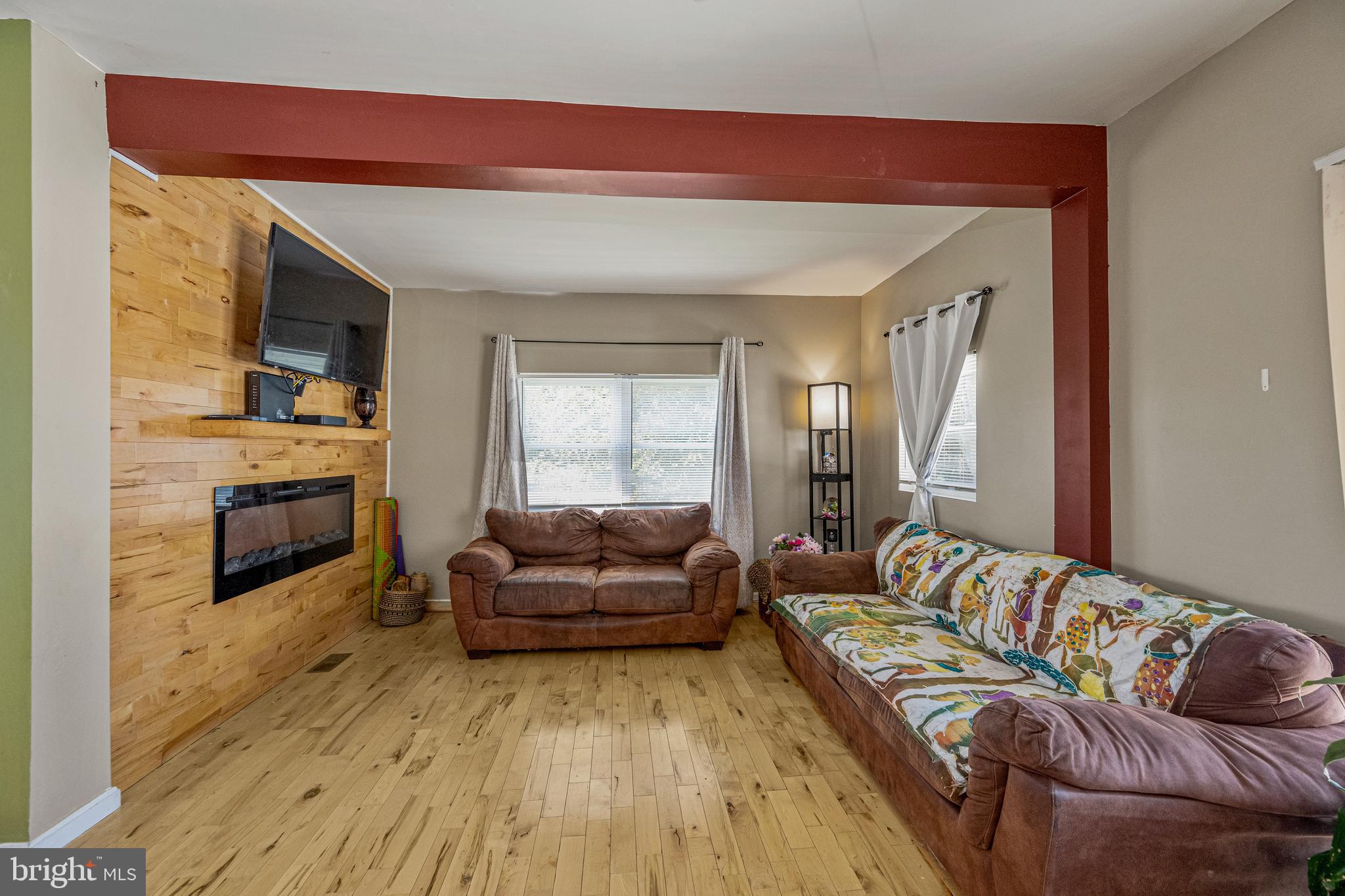 RANDALLSTOWN - Residential