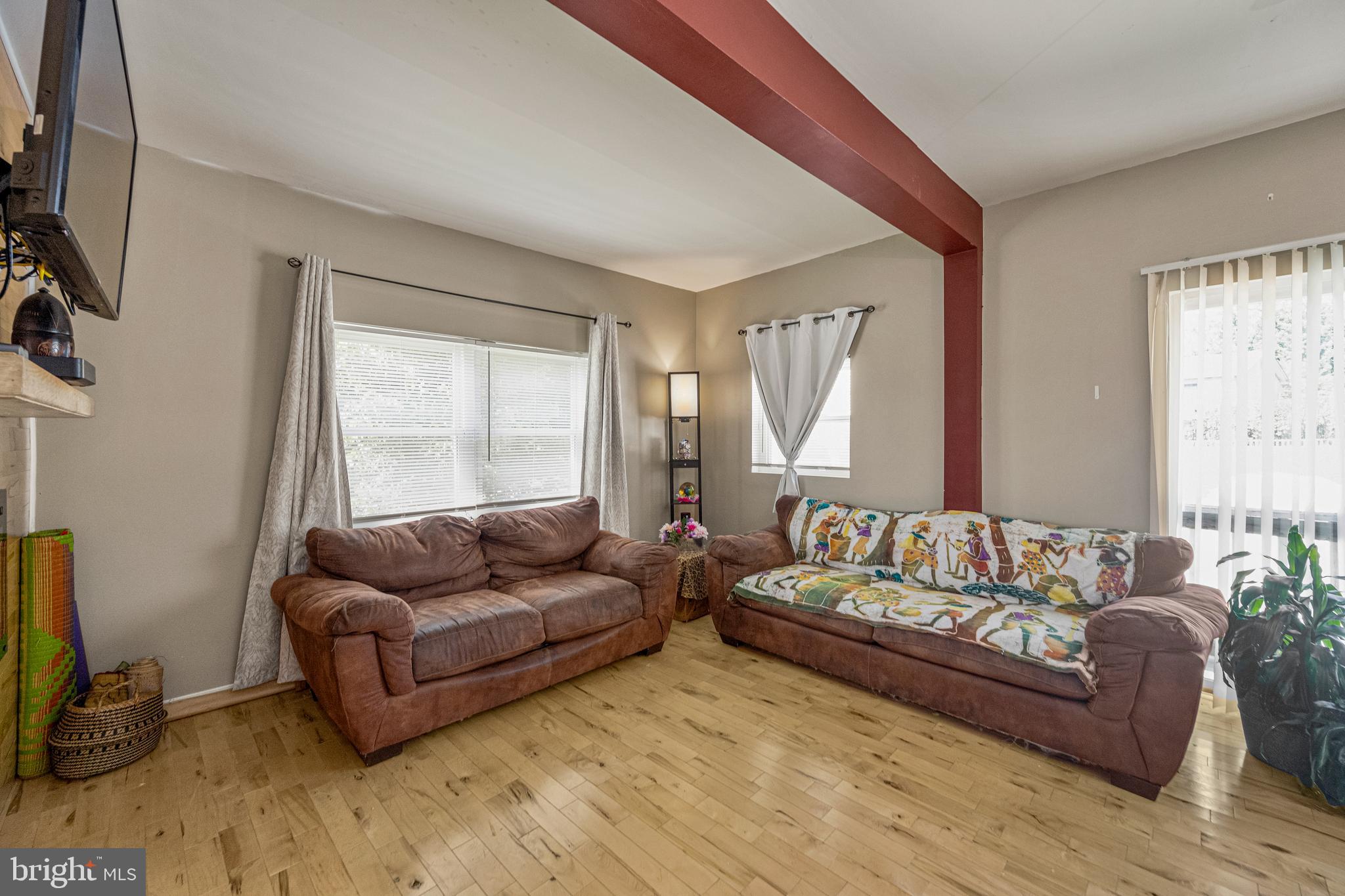 RANDALLSTOWN - Residential