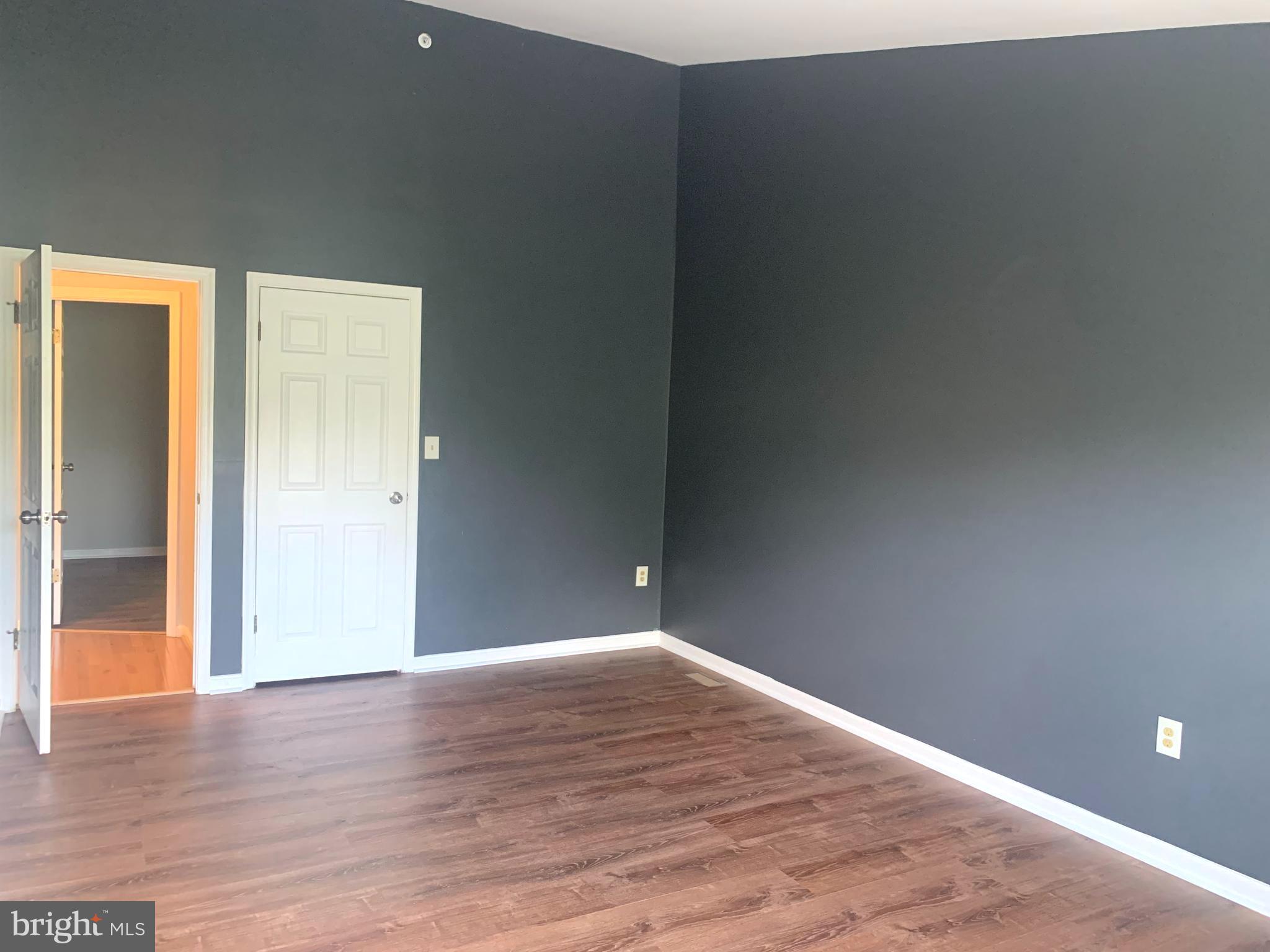 OWINGS MILLS - Residential Lease