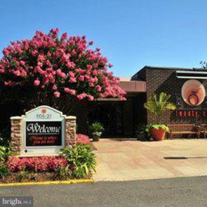 Bright and Sunny 2 BR 1 .5 BA Condo, Spacious LR Opening to Large Private Balcony, Neutral Carpet and Paint, Blinds throughout, Large Closets, Close to Landmark Mall, Pentagon, DC *Condo Fee Includes Utilities Except Gas, Plus Pool, Tennis Courts, Fitness Center, Party & Movie Rooms, Grill Area, Dog Park, Convenience Store, FREE SHUTTLE TO METRO* Please give 24 hr notice.