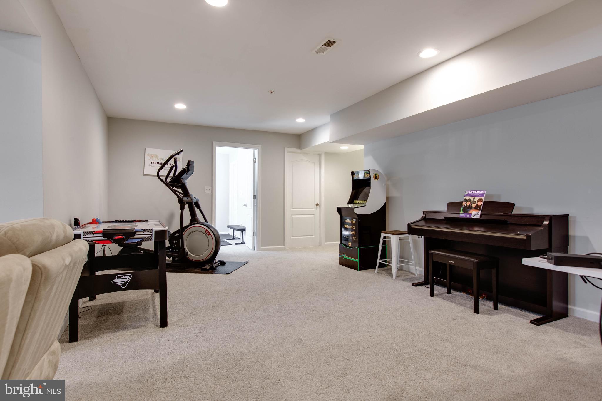 BOYERS RIDGE - Residential