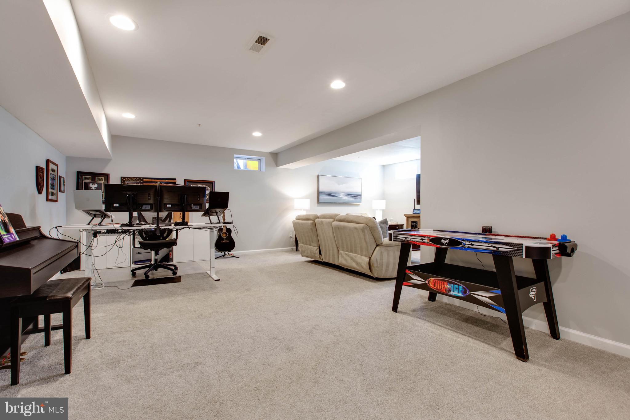 BOYERS RIDGE - Residential