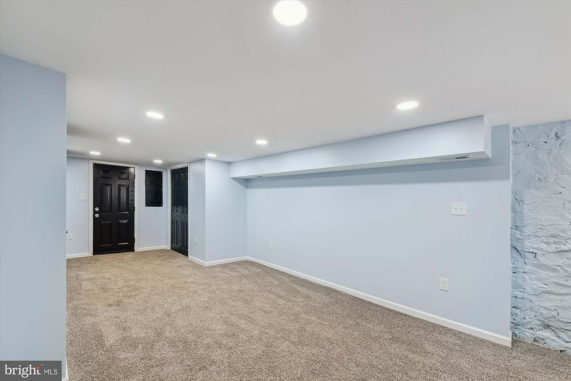 EASTERWOOD PARK - Residential