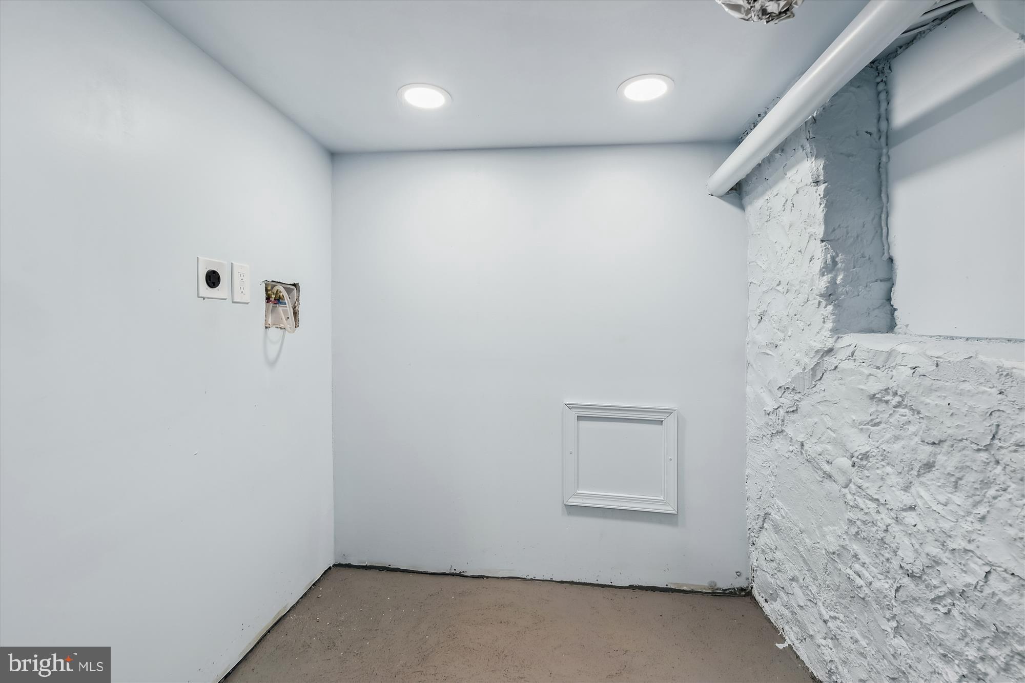 EASTERWOOD PARK - Residential