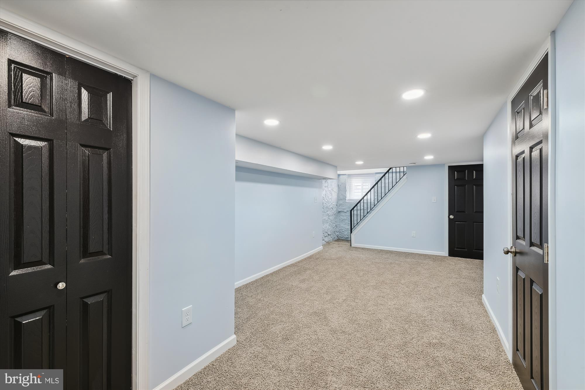 EASTERWOOD PARK - Residential