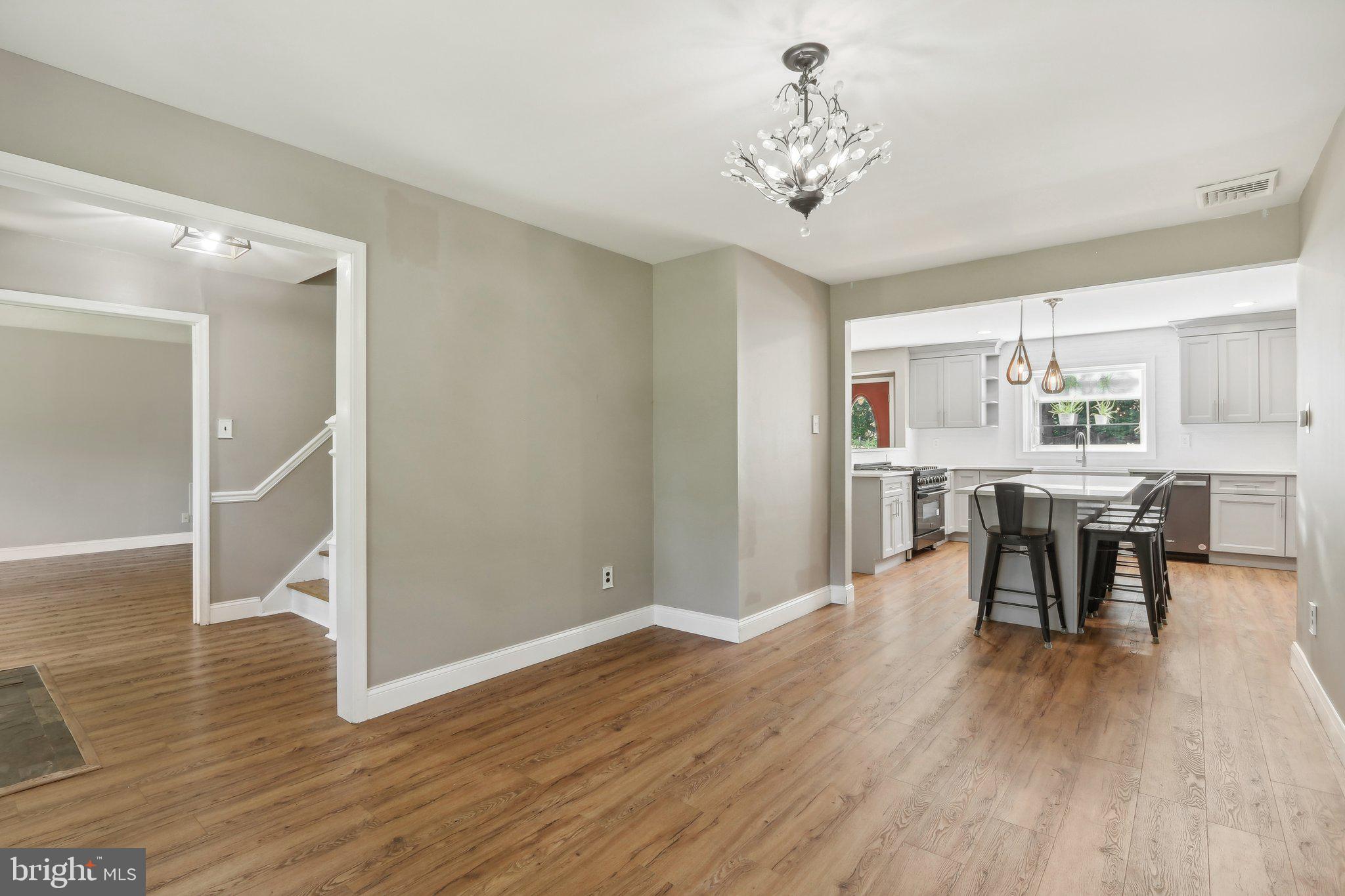 PEBBLE HILL ACRES - Residential