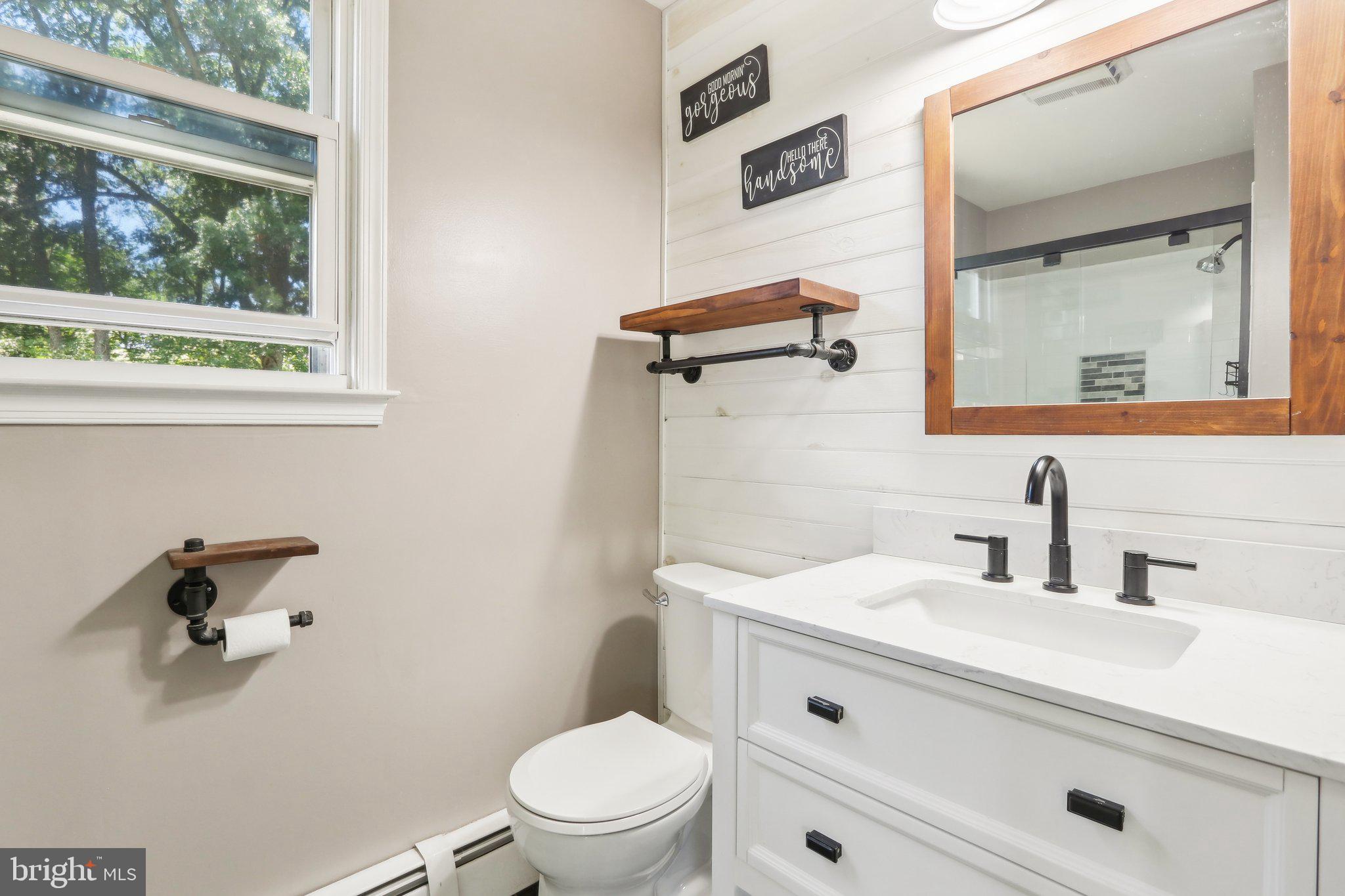 PEBBLE HILL ACRES - Residential