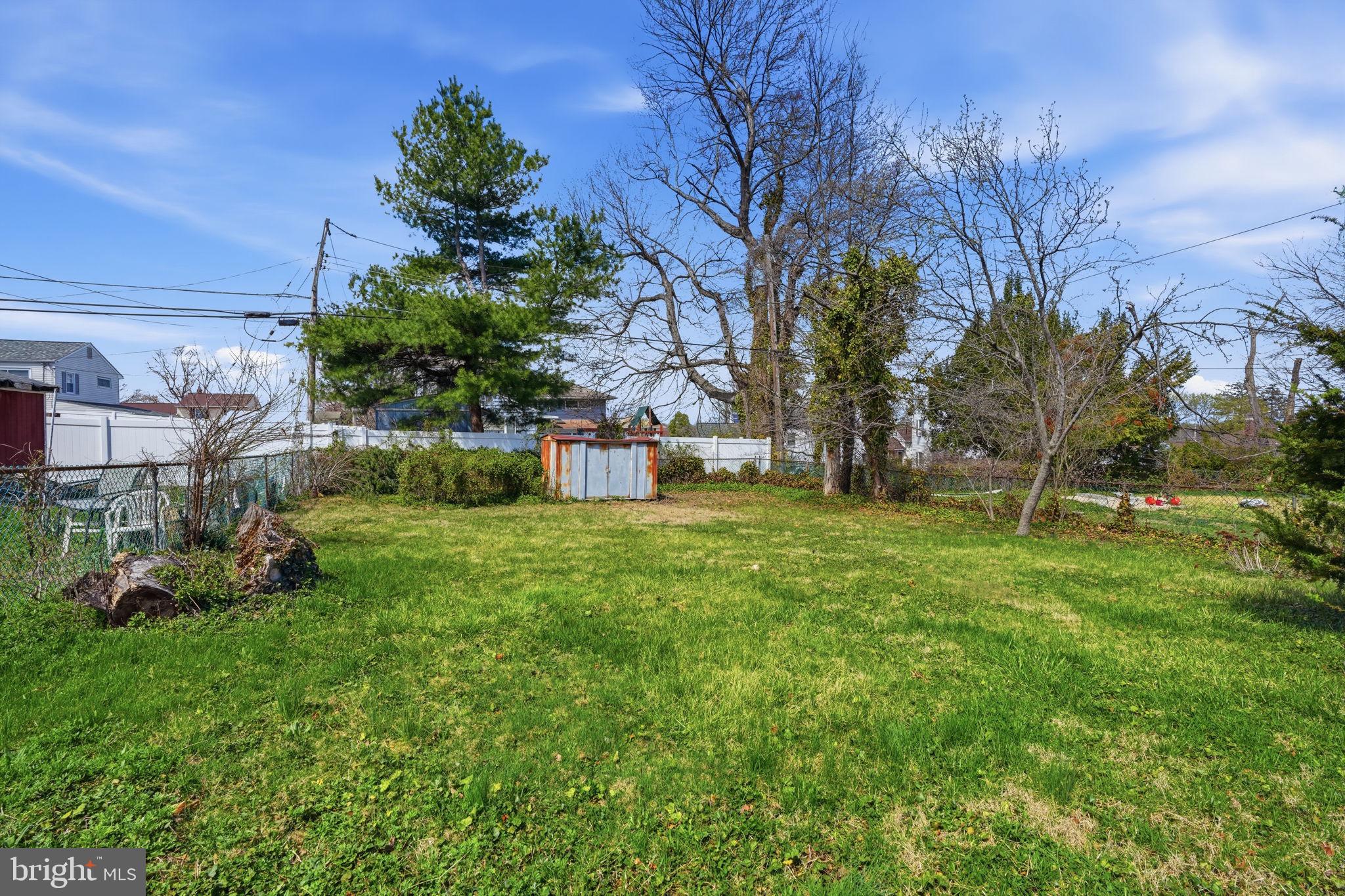 INTERNATIONAL VIL - Residential