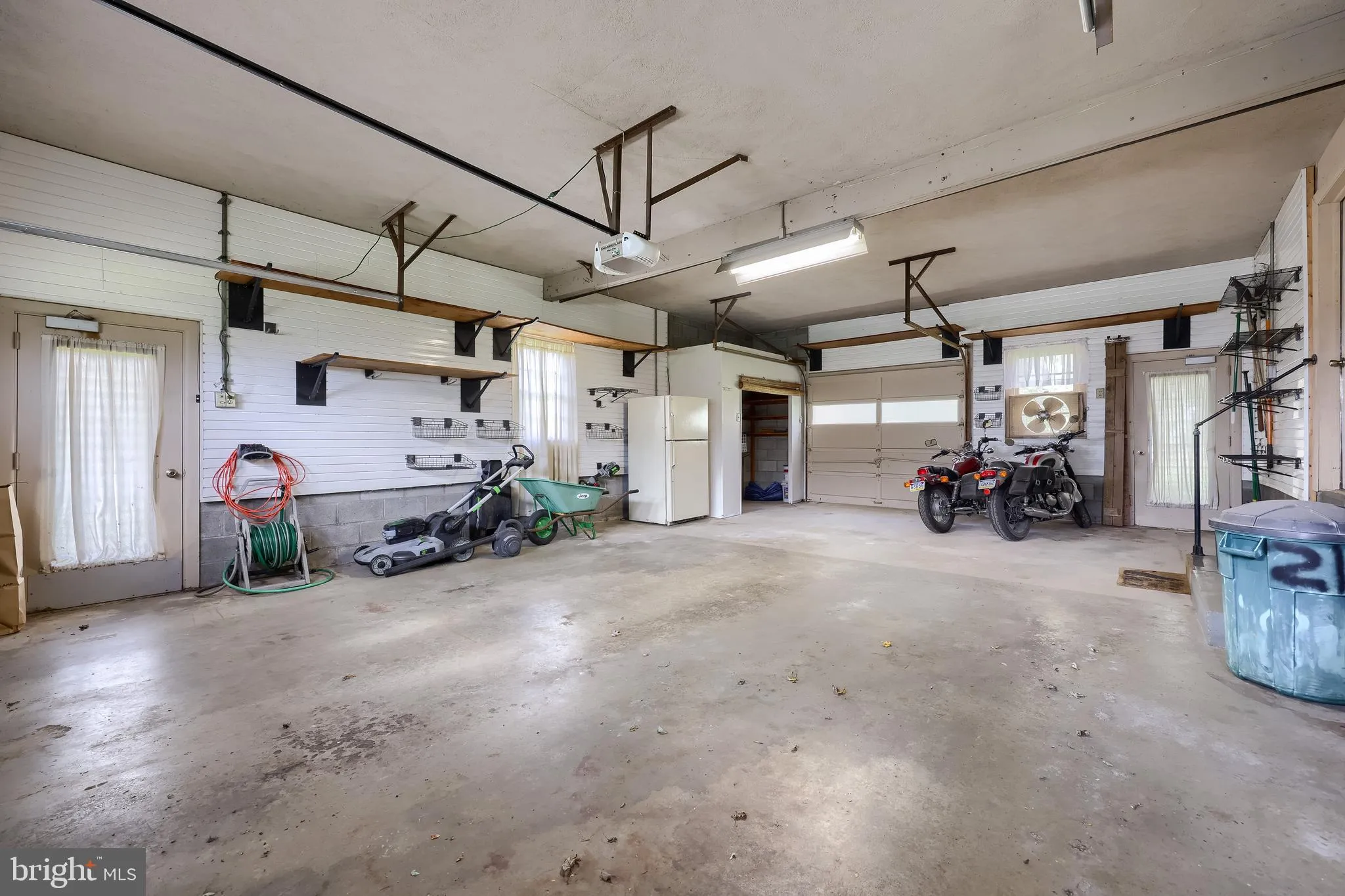 Lancaster, Pennsylvania 17601, United States, 3 Bedrooms Bedrooms, ,2 BathroomsBathrooms,Residential,Coming Soon,235157