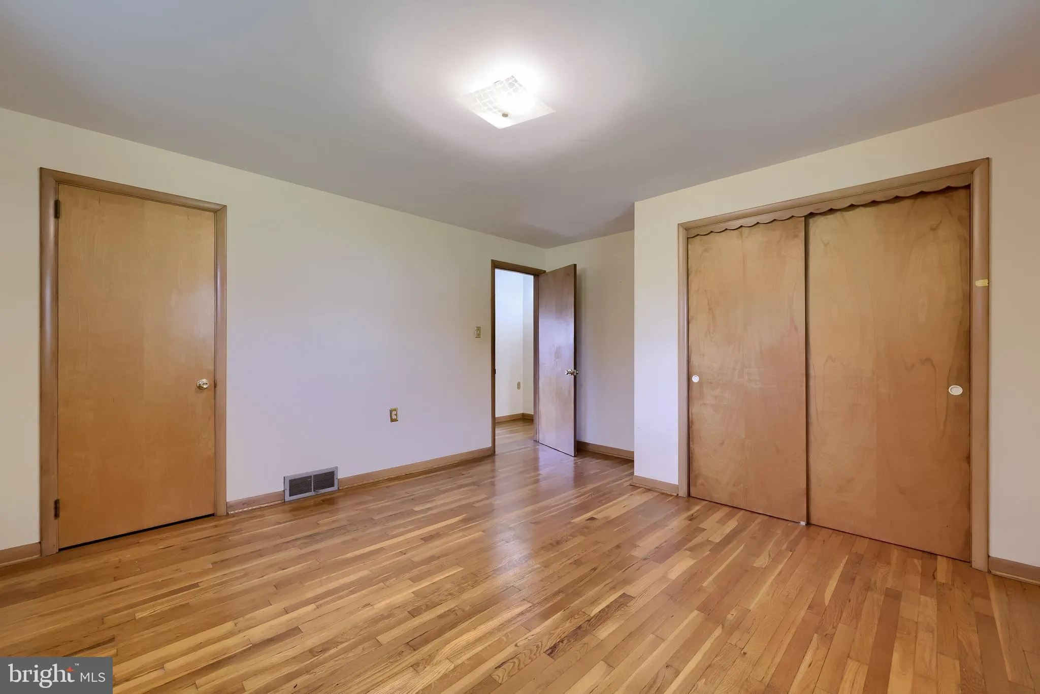 Lancaster, Pennsylvania 17601, United States, 3 Bedrooms Bedrooms, ,2 BathroomsBathrooms,Residential,Coming Soon,235157