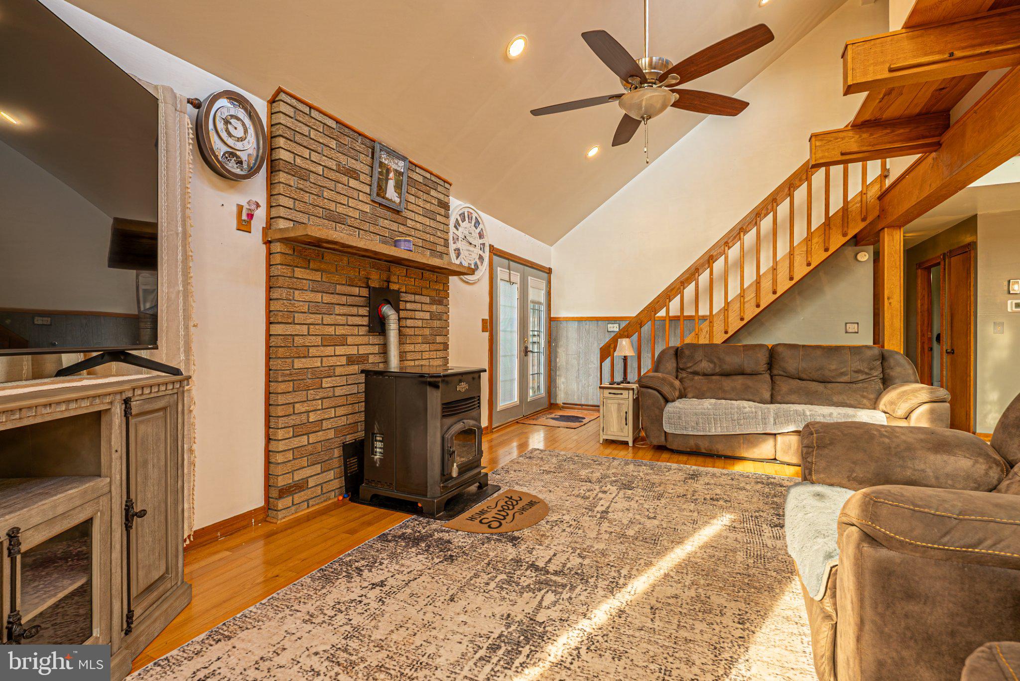 13901 OLEANDER DRIVE SW