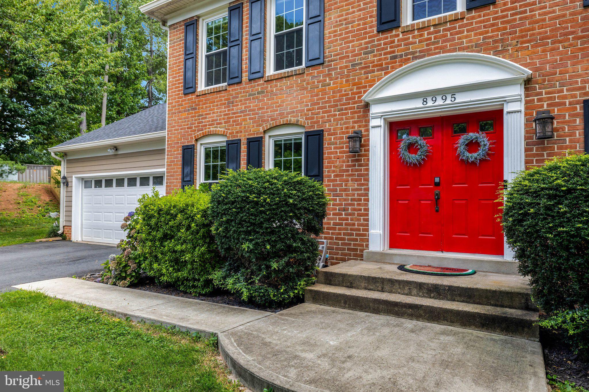 8995 PARLIAMENT DRIVE