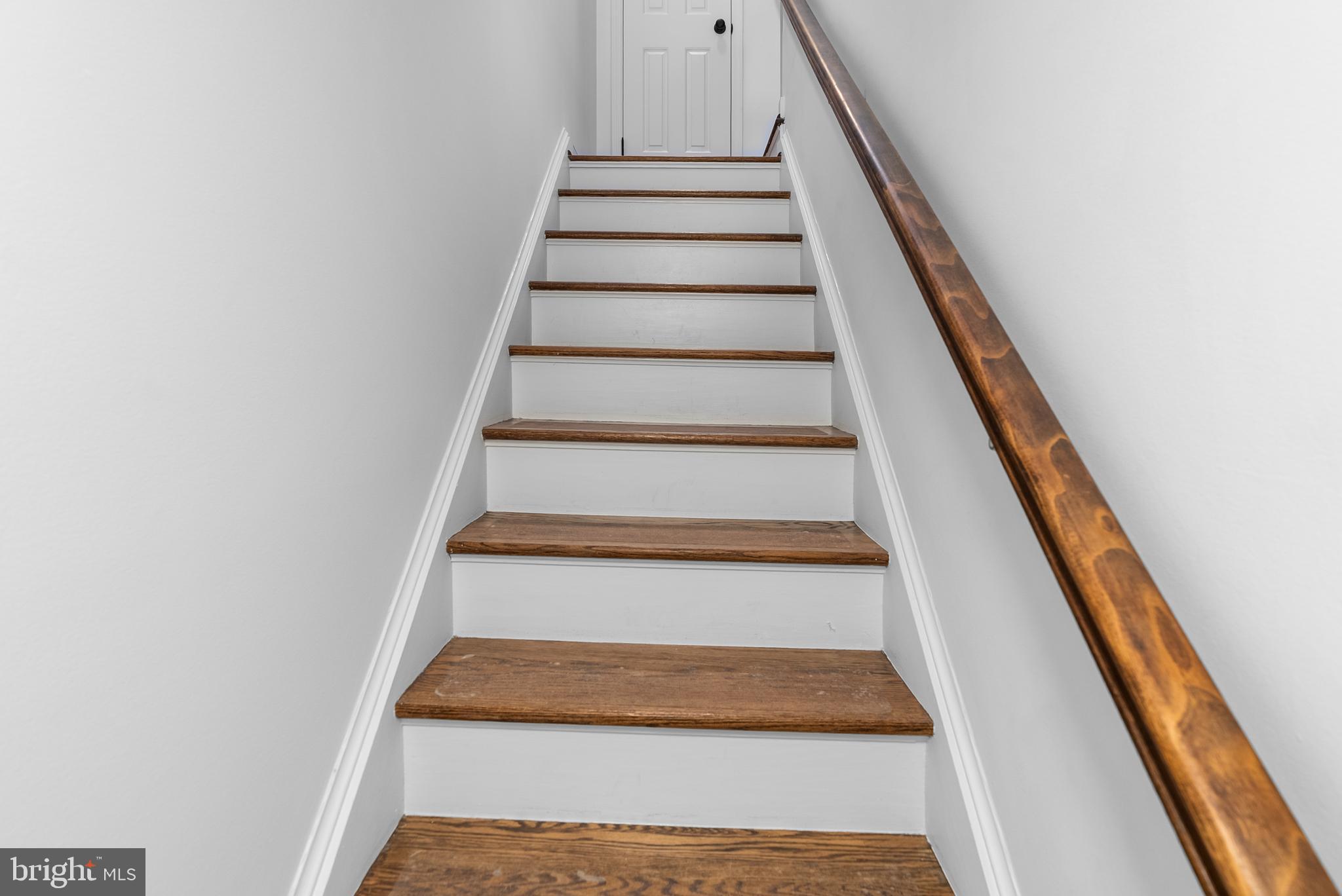 ARCH HALL - Residential
