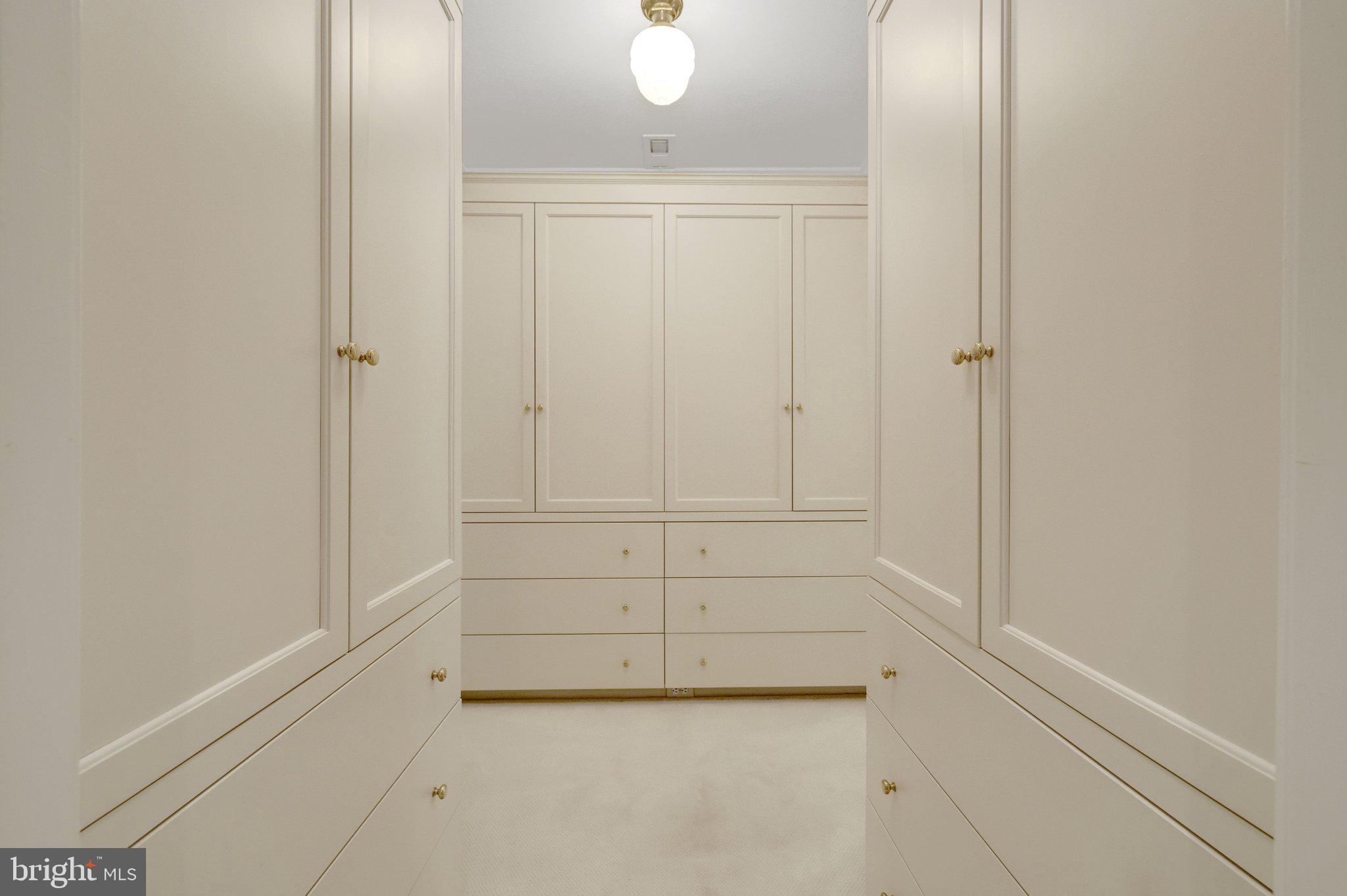 PROSPECT HILL - Residential