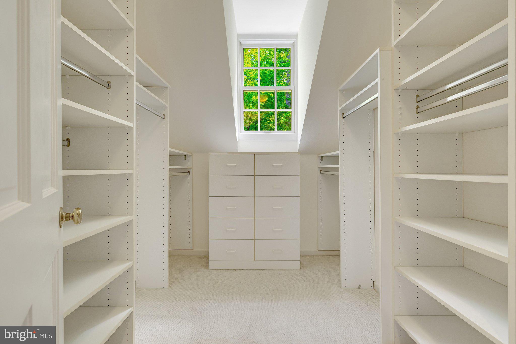 PROSPECT HILL - Residential
