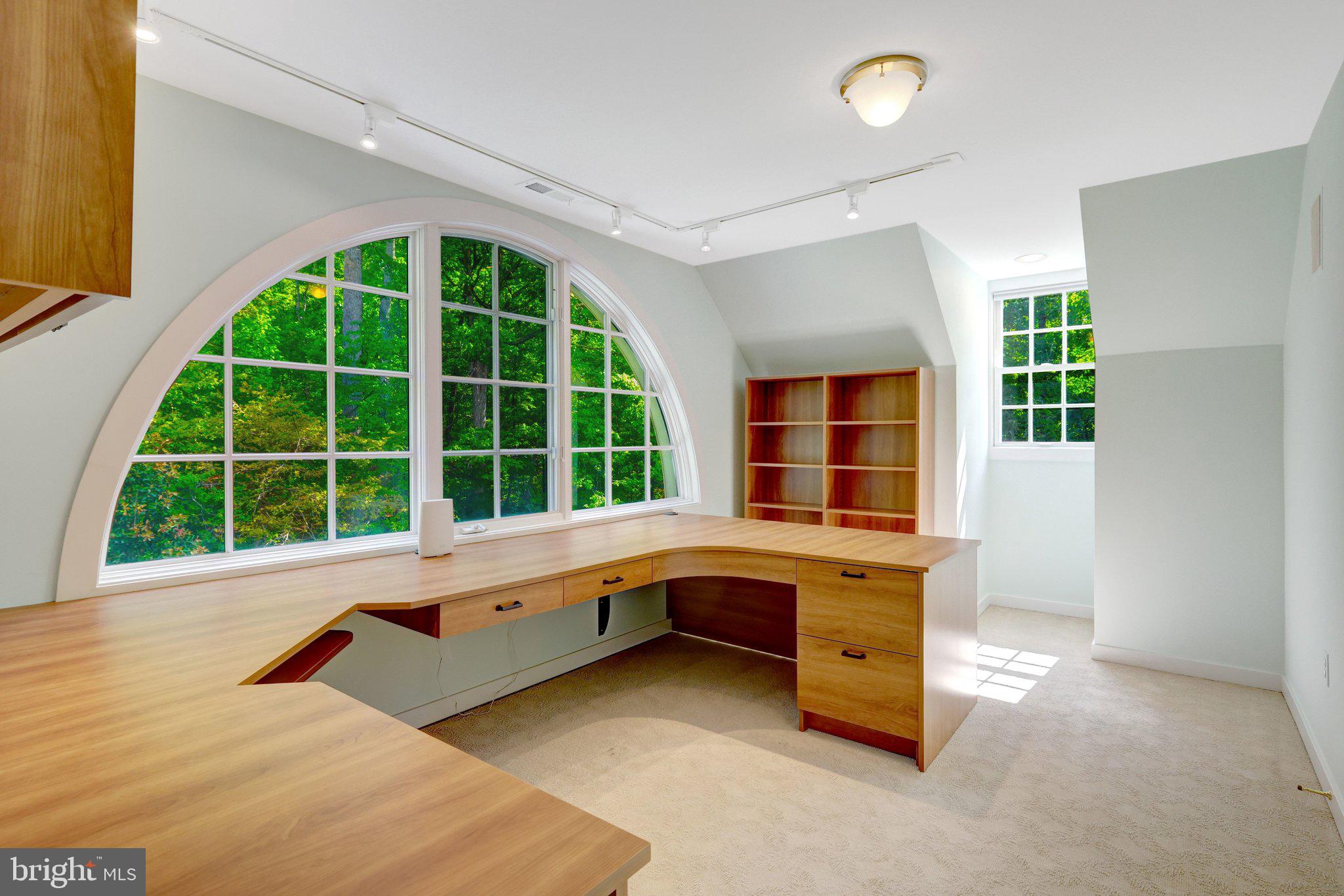 PROSPECT HILL - Residential